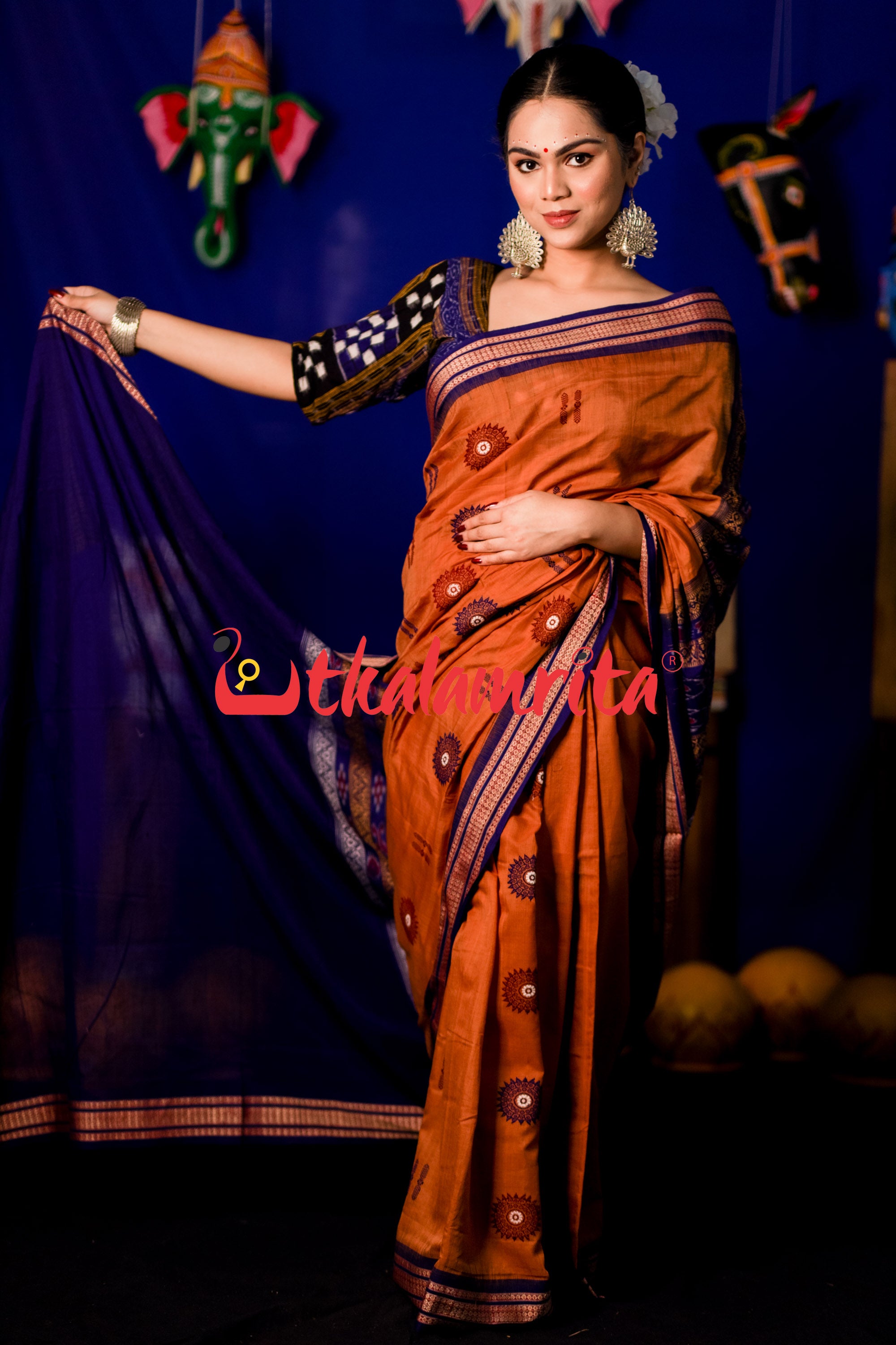 Biscuit Blue Padam Bomkai Cotton Saree