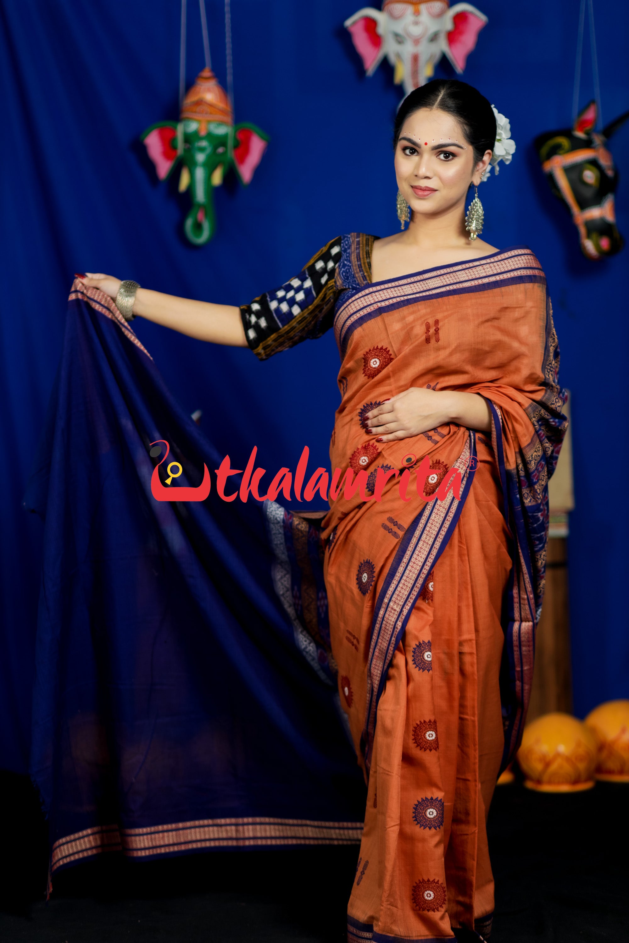 Biscuit Blue Padam Bomkai Cotton Saree