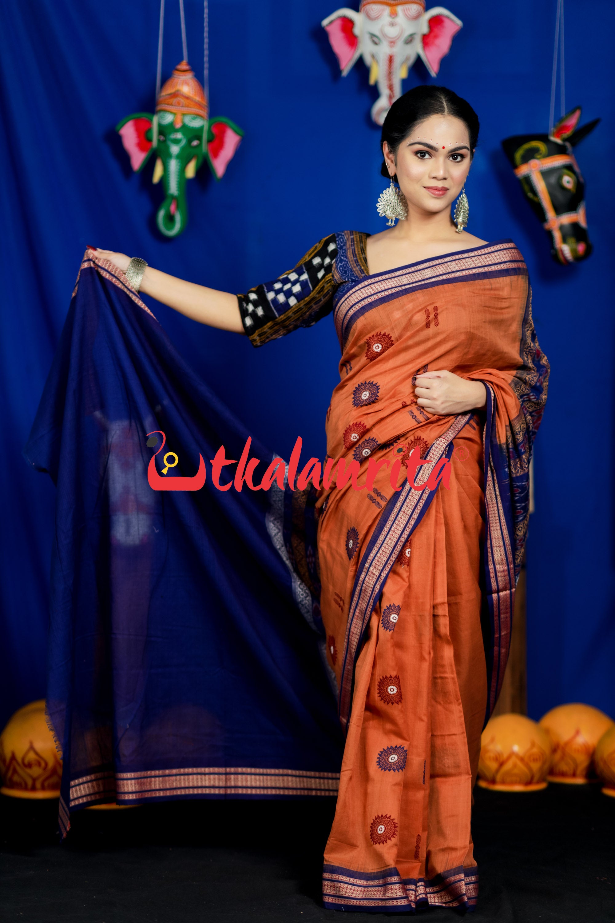 Biscuit Blue Padam Bomkai Cotton Saree