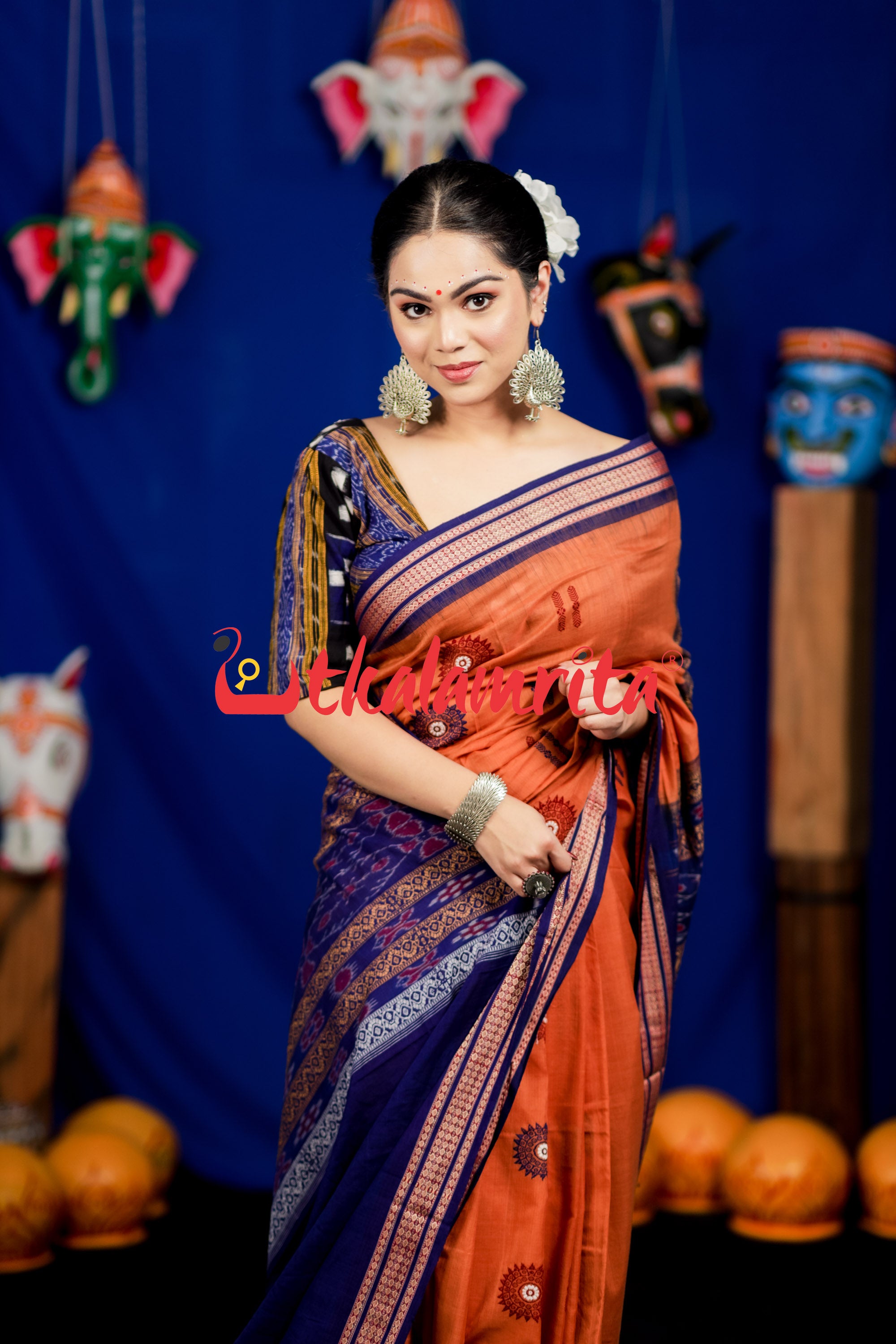 Biscuit Blue Padam Bomkai Cotton Saree