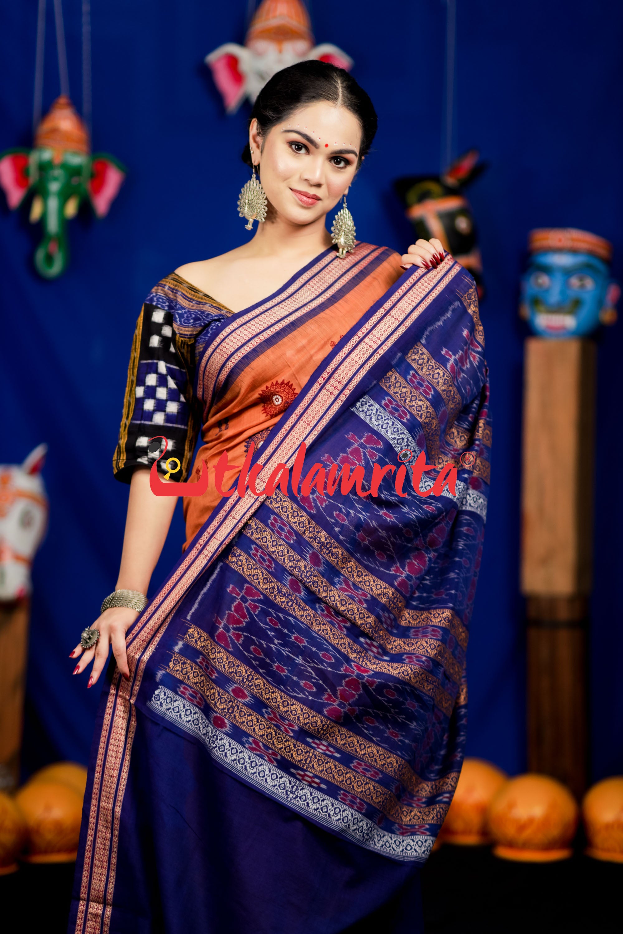 Biscuit Blue Padam Bomkai Cotton Saree