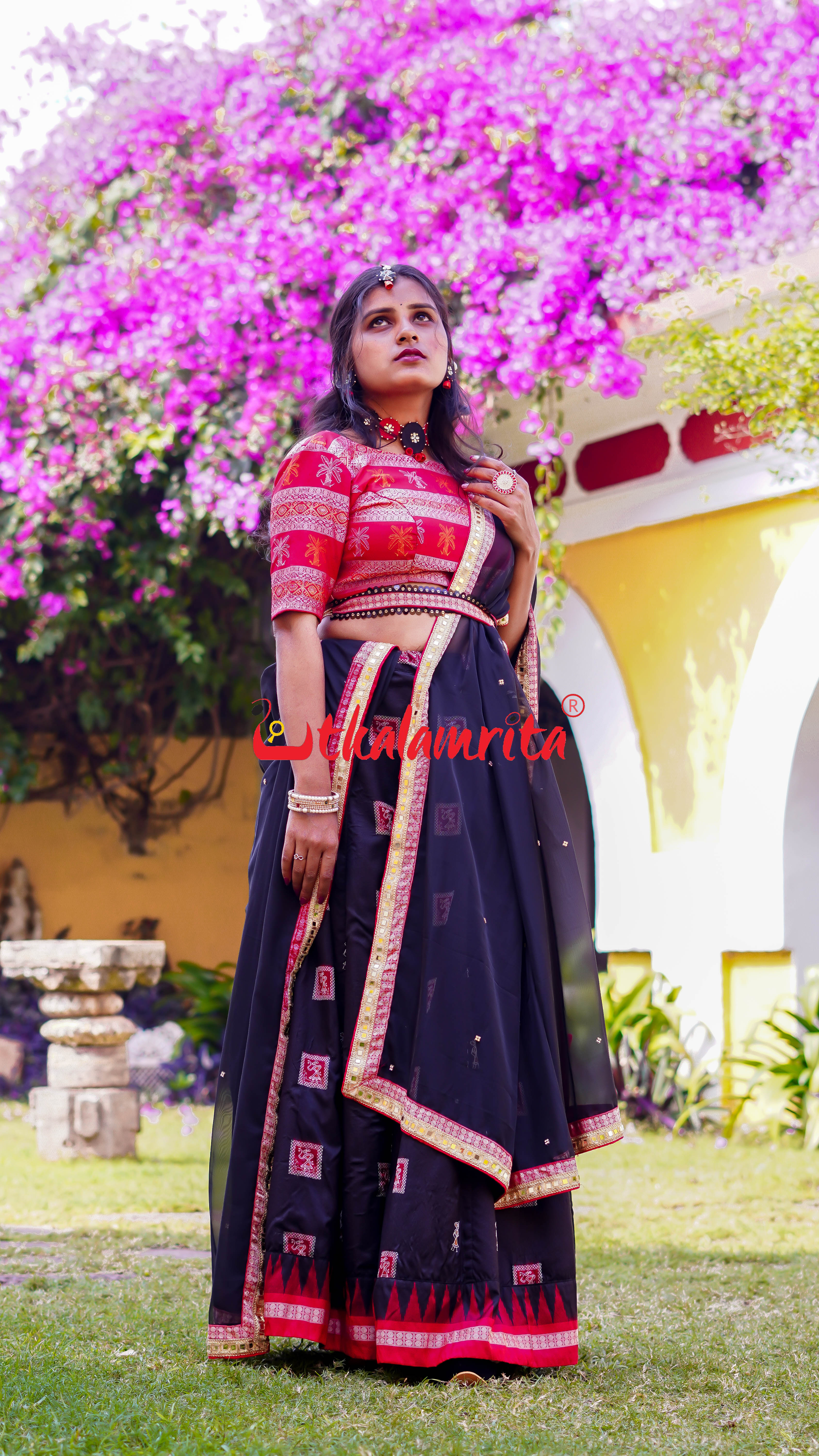 Box Saura Tribals Bomkai Silk (Lehenga)