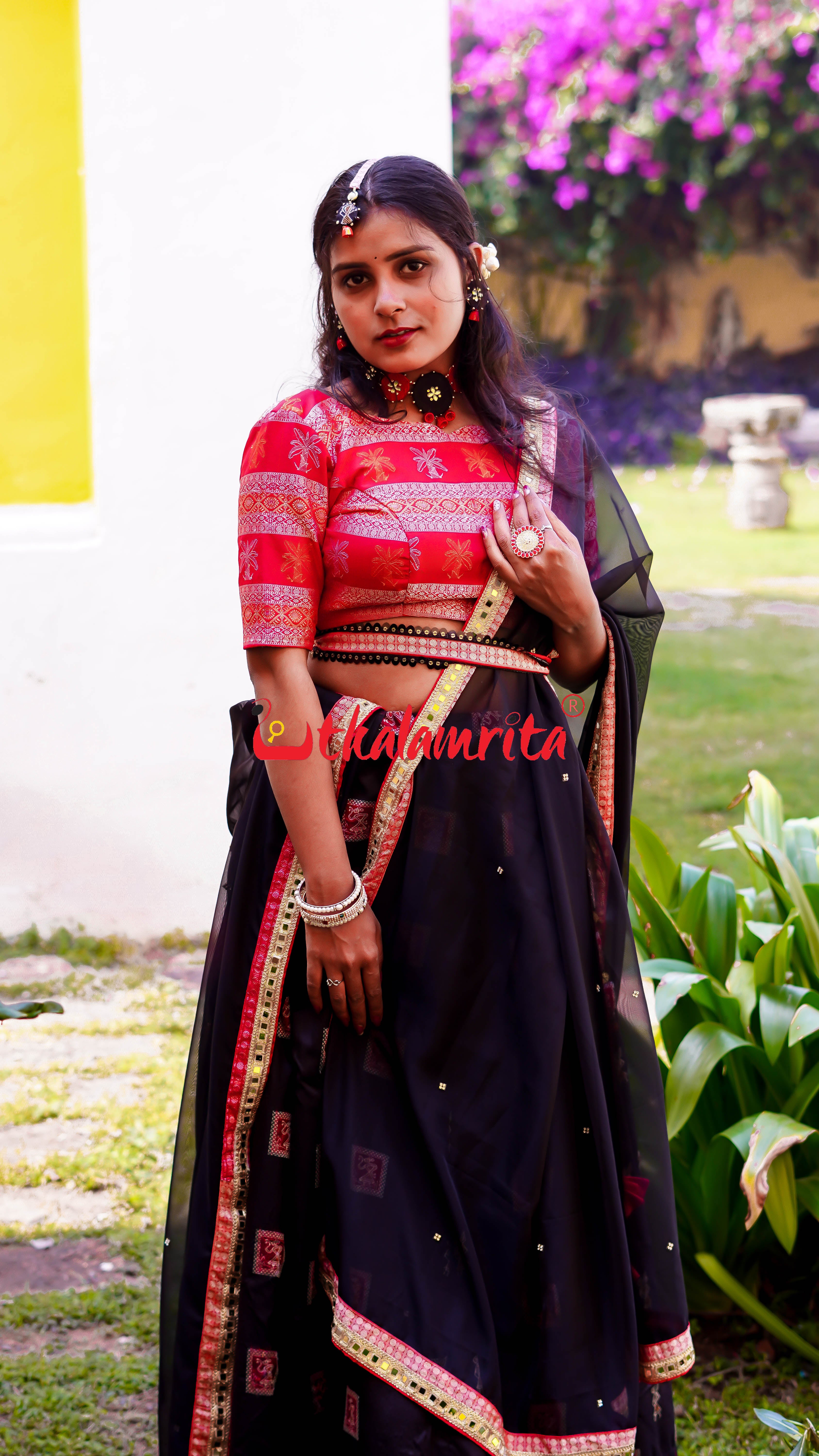 Box Saura Tribals Bomkai Silk (Lehenga)