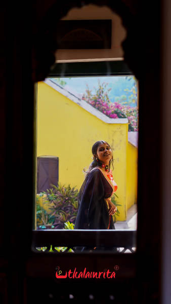 Box Saura Tribals Bomkai Silk (Lehenga)