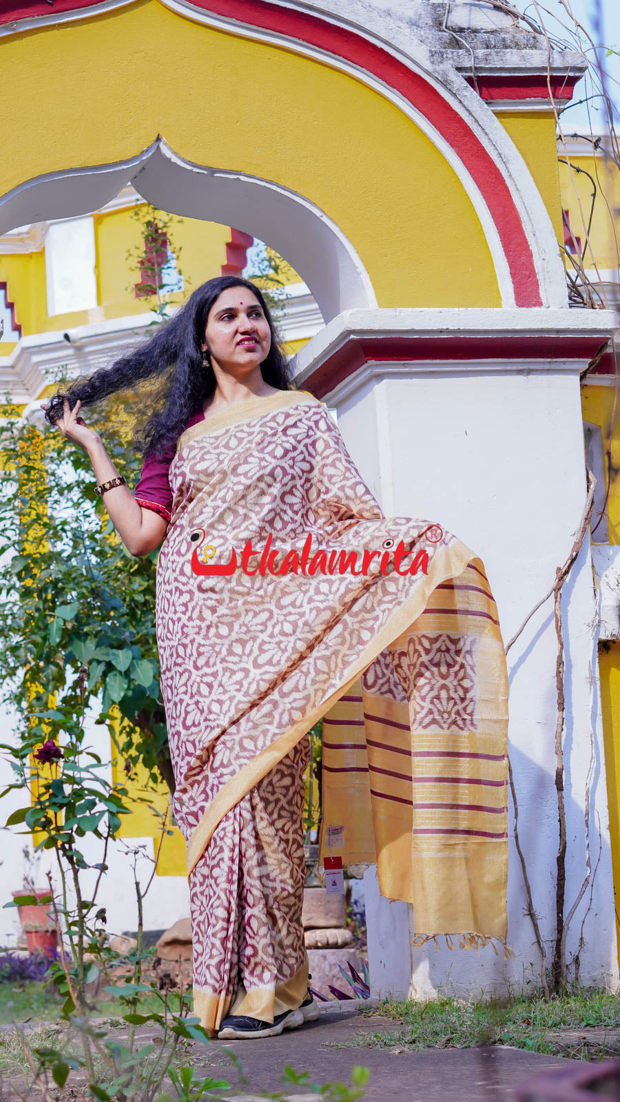 Natural Dye Coffee Flowers Honey Border Khandua Silk Saree