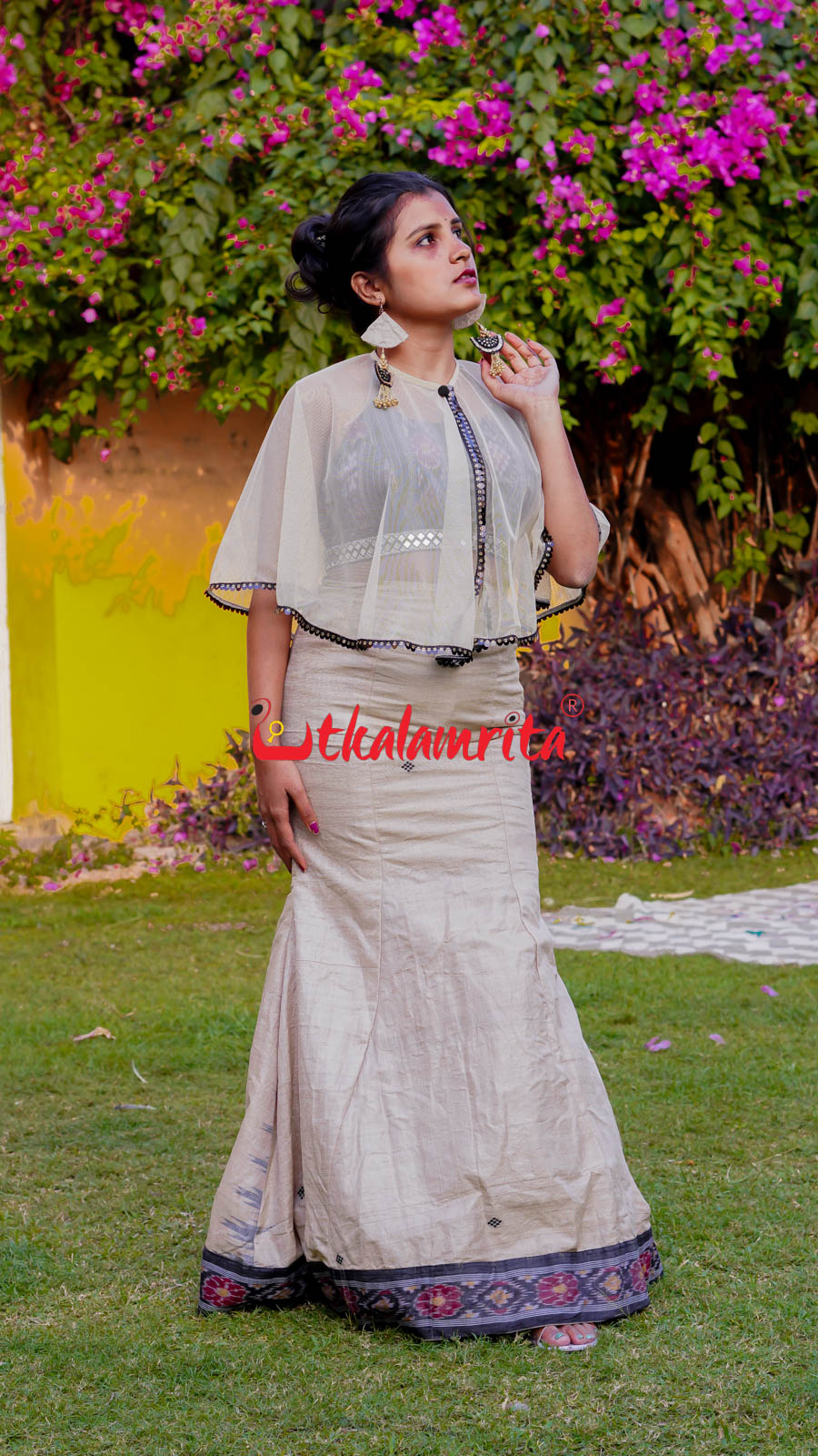 Natural With Black Gopalpur Tussar (Lehenga)