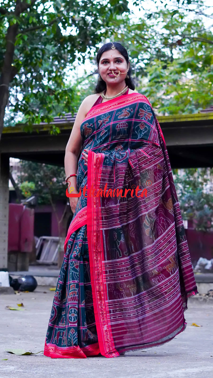 Bottle Green Red Border Nabakothi Cotton Saree