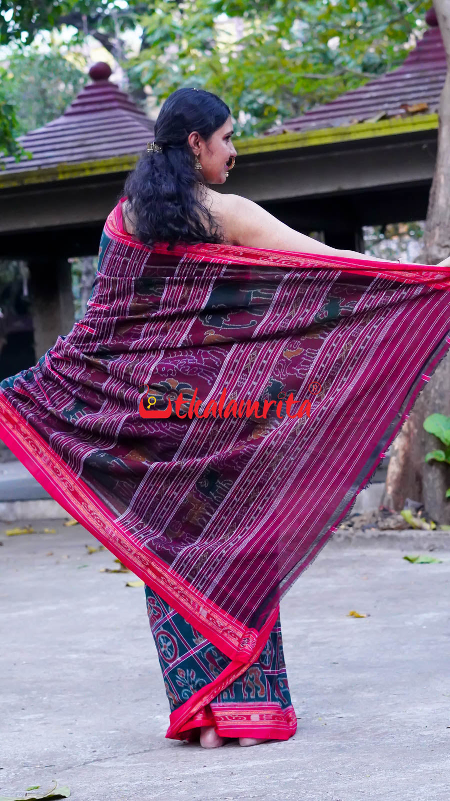 Bottle Green Red Border Nabakothi Cotton Saree
