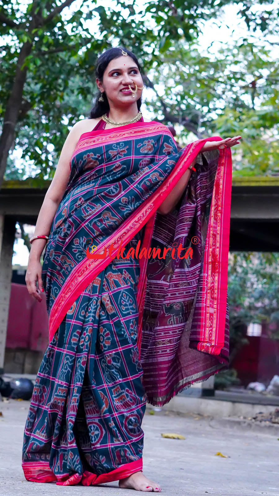 Bottle Green Red Border Nabakothi Cotton Saree