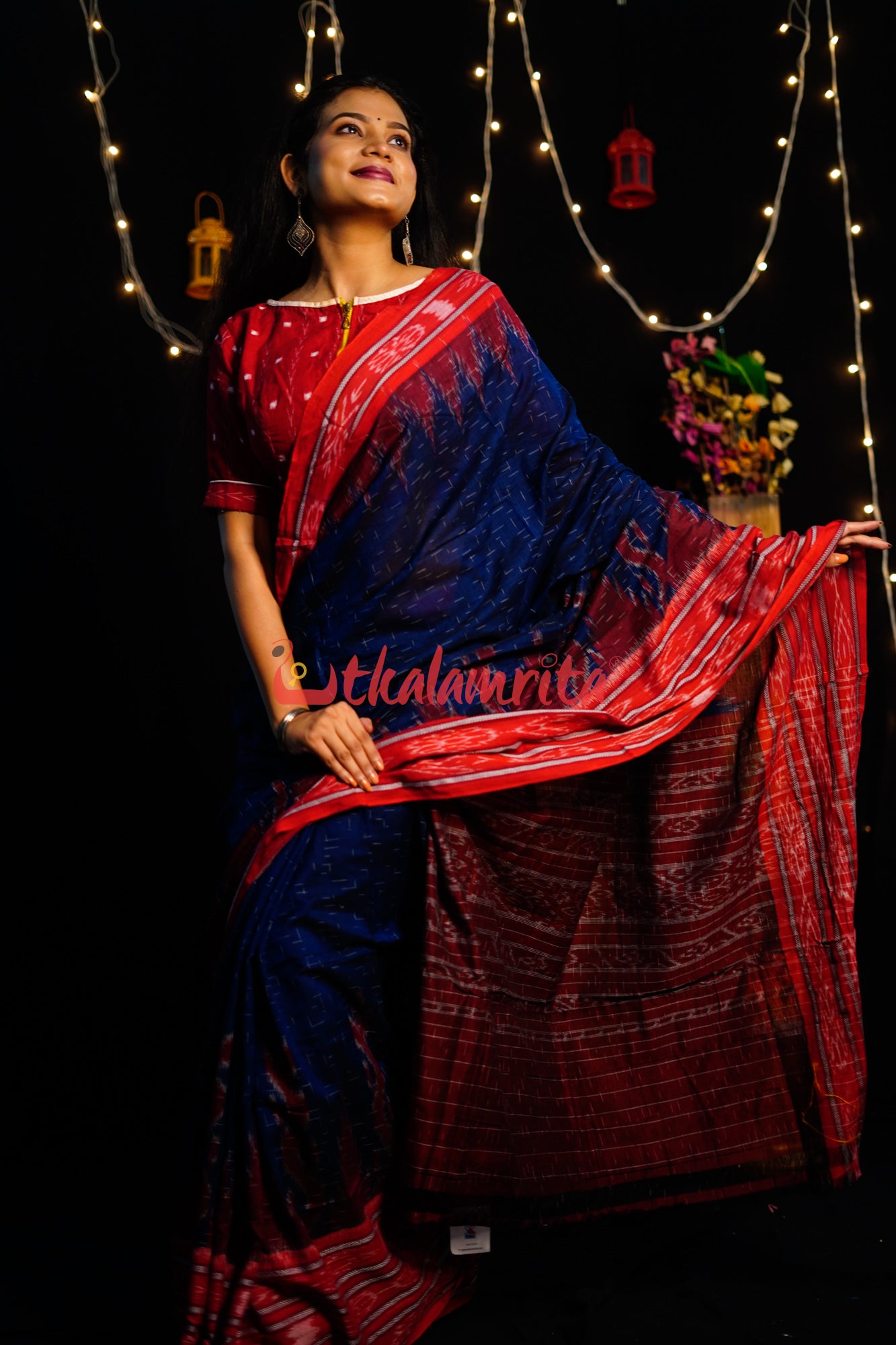 Blue Red Daali Scot Khandua Cotton Saree