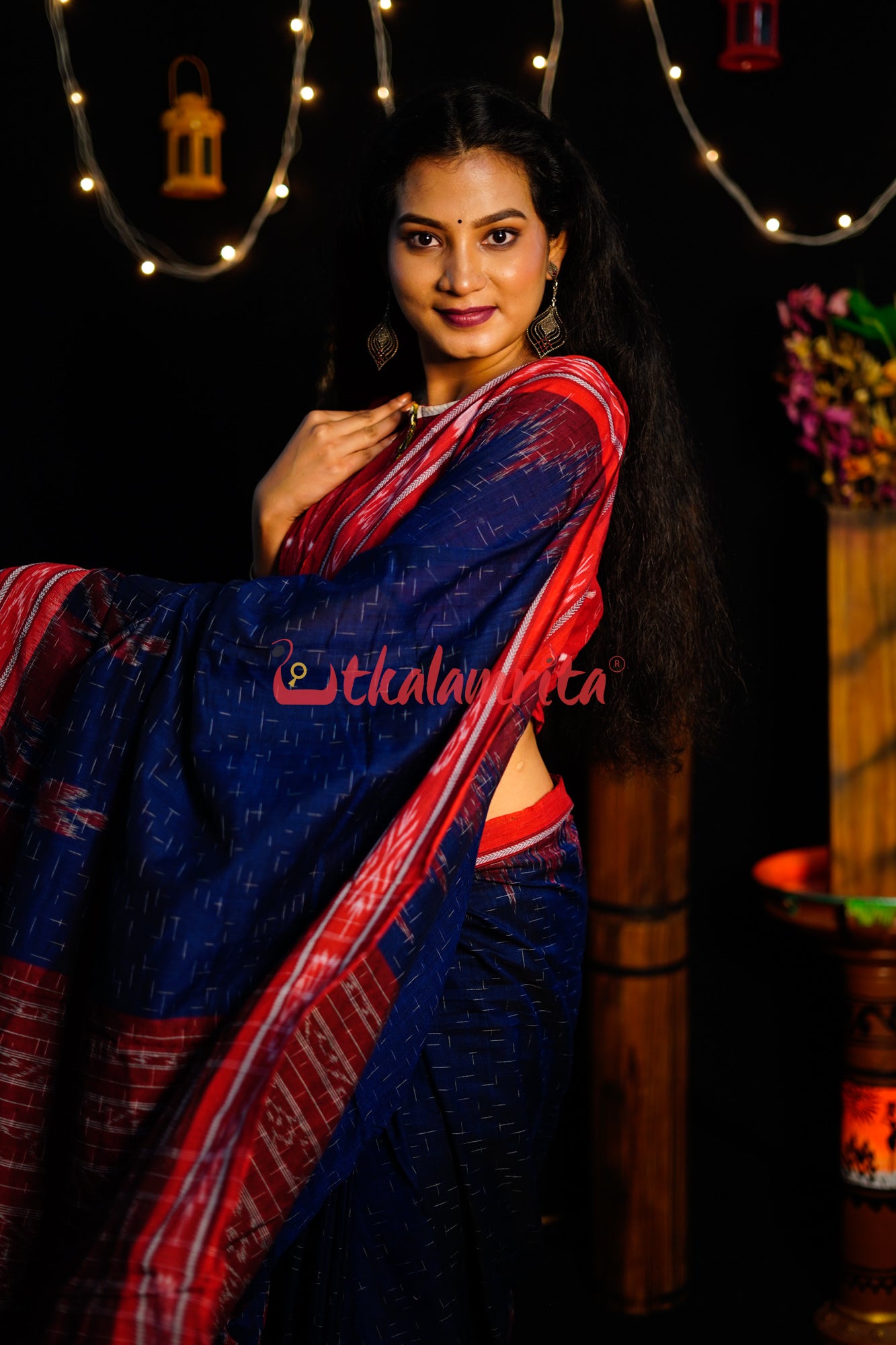 Blue Red Daali Scot Khandua Cotton Saree