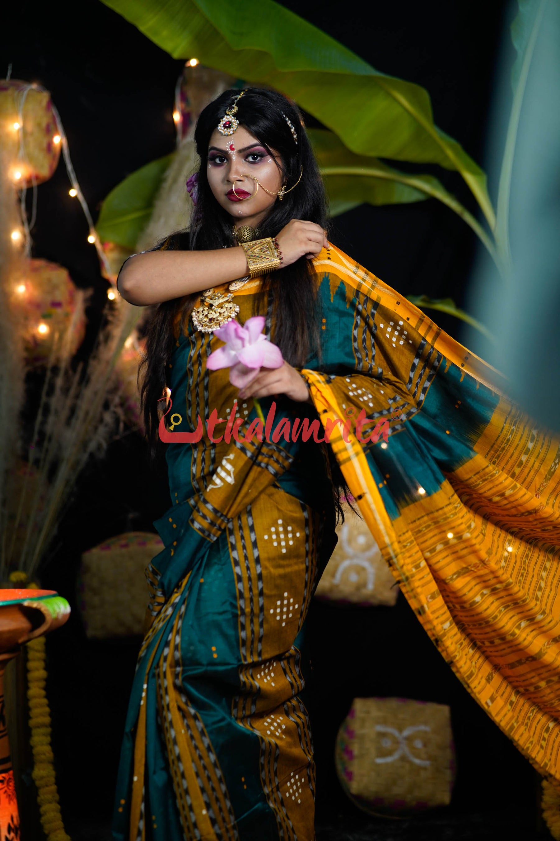Bottle Green Yellow Taj Mahal Bapta Saree