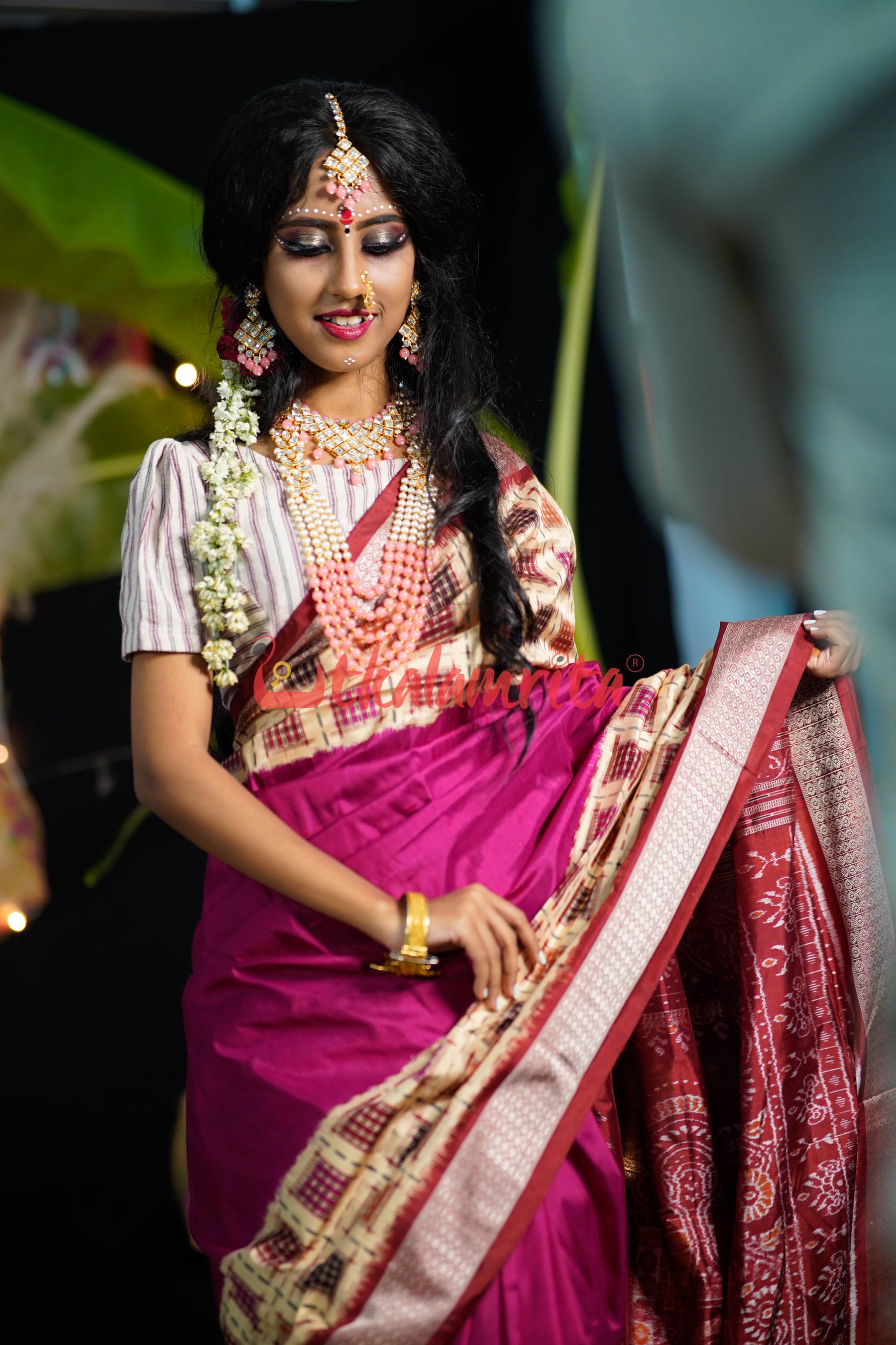 Aswini Magenta Border Sambalpuri Silk