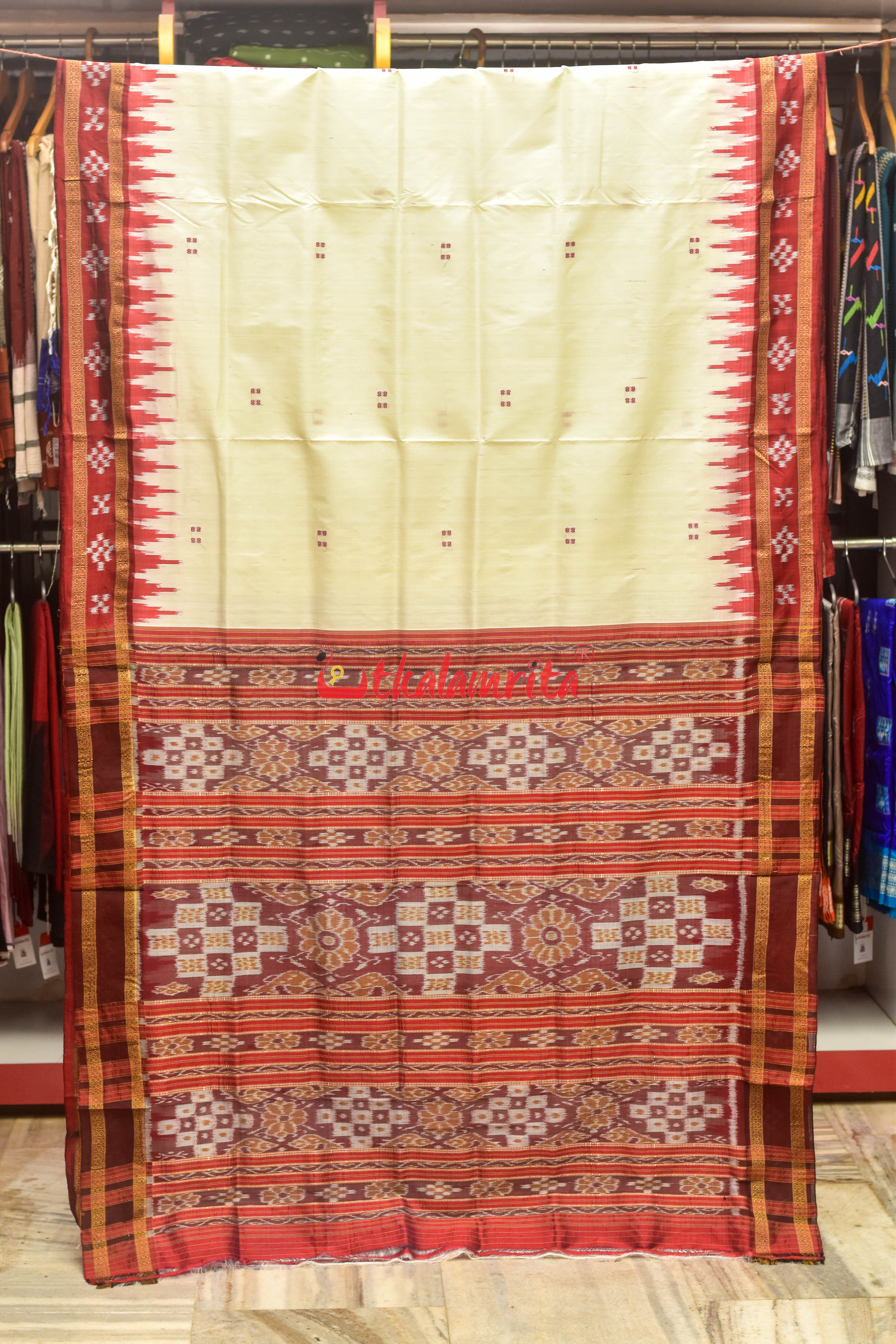 White Maroon Pasapali Border Khandua Silk Saree
