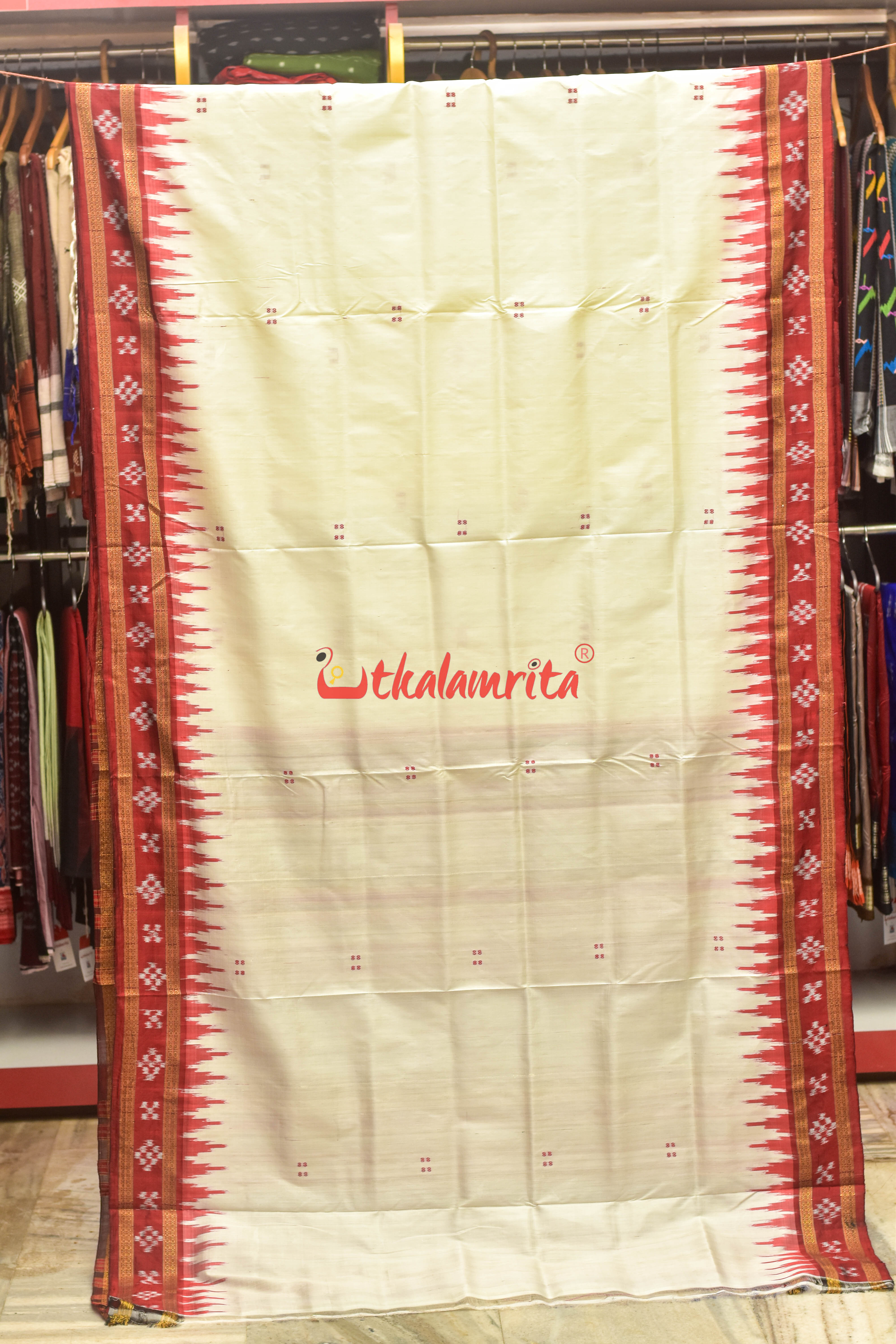 White Maroon Pasapali Border Khandua Silk Saree