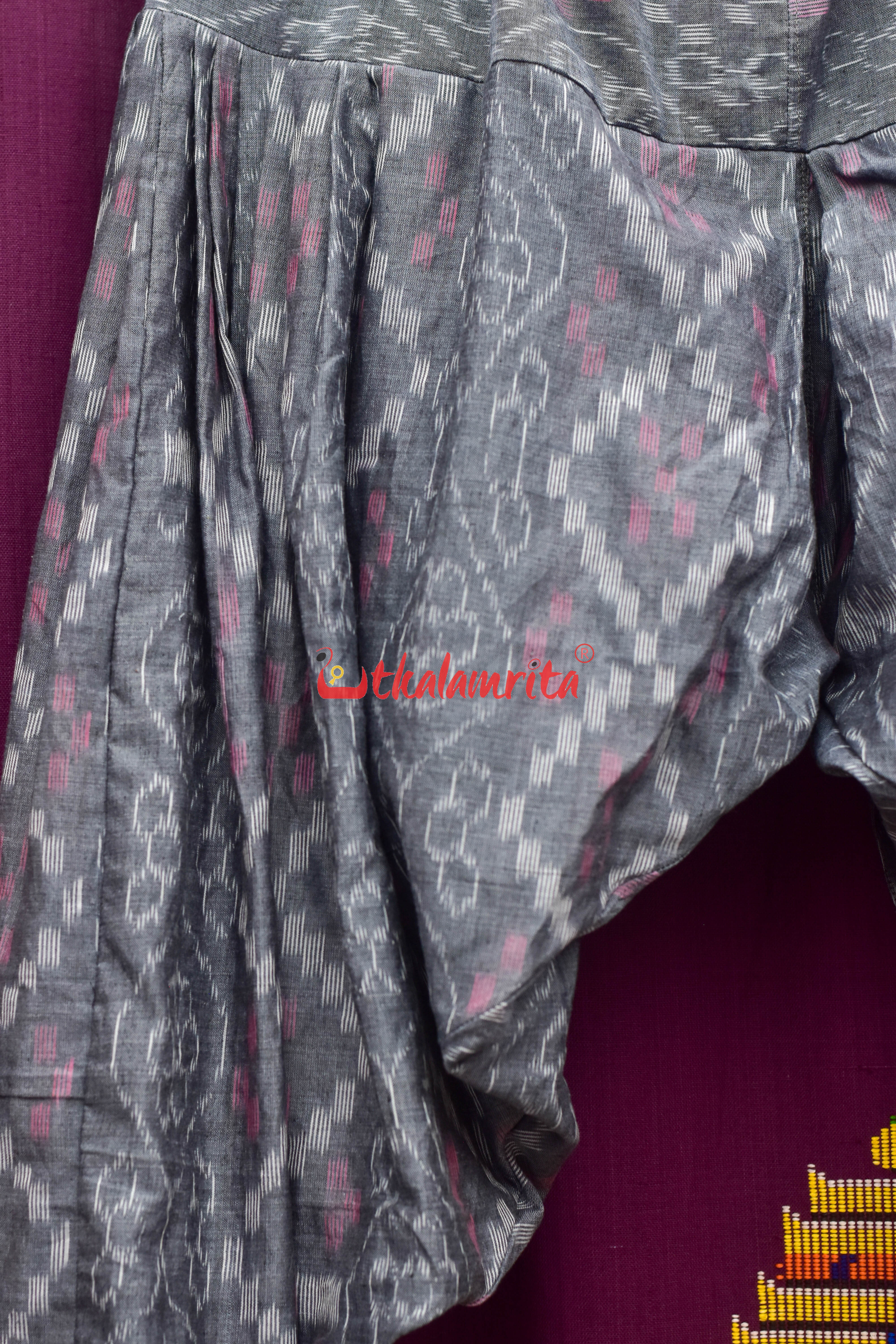 Grey Kothi Pasapali With Flower (Ladie's Patiala Pant)
