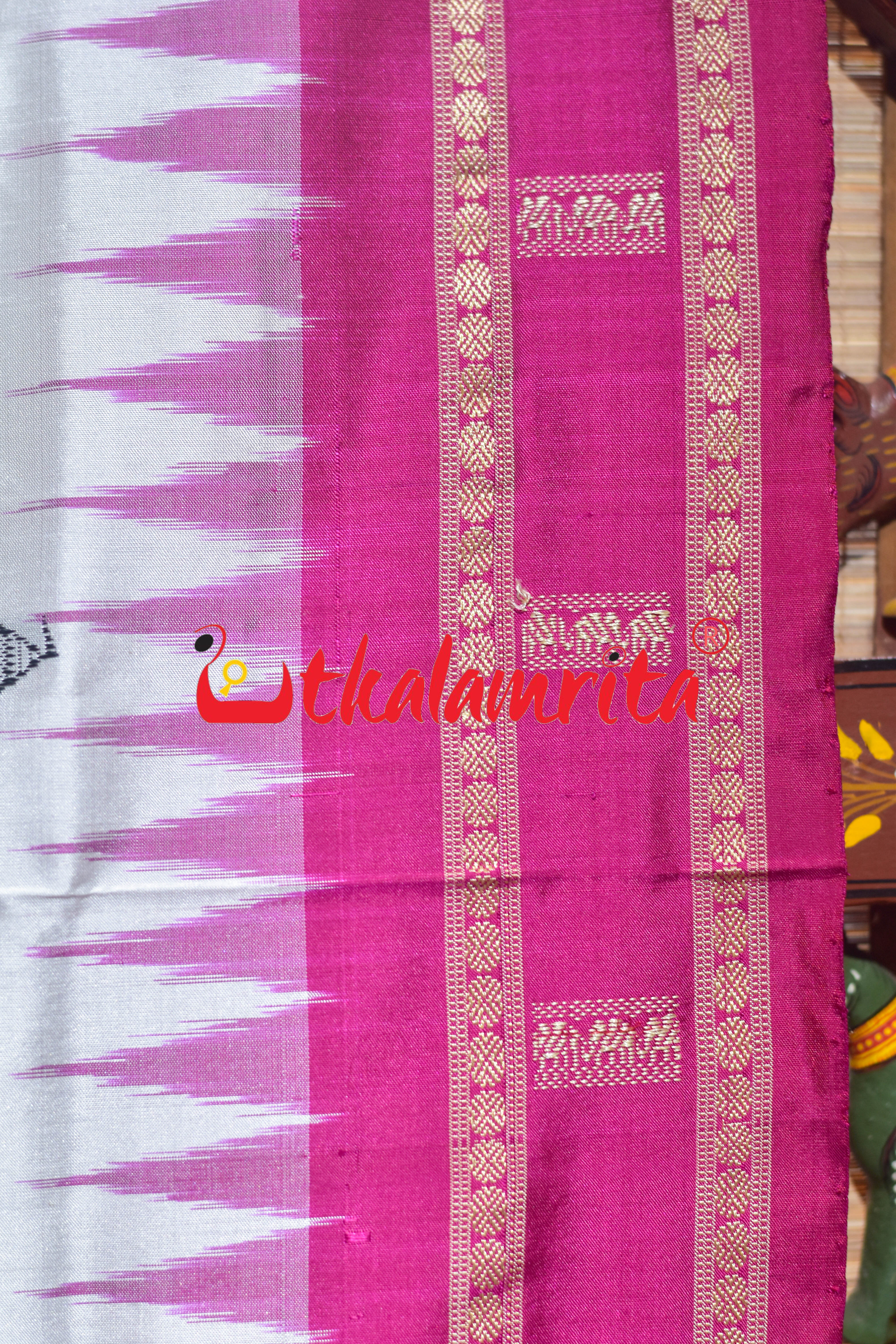 White Rani Pink Srimandira Bomkai Silk Saree