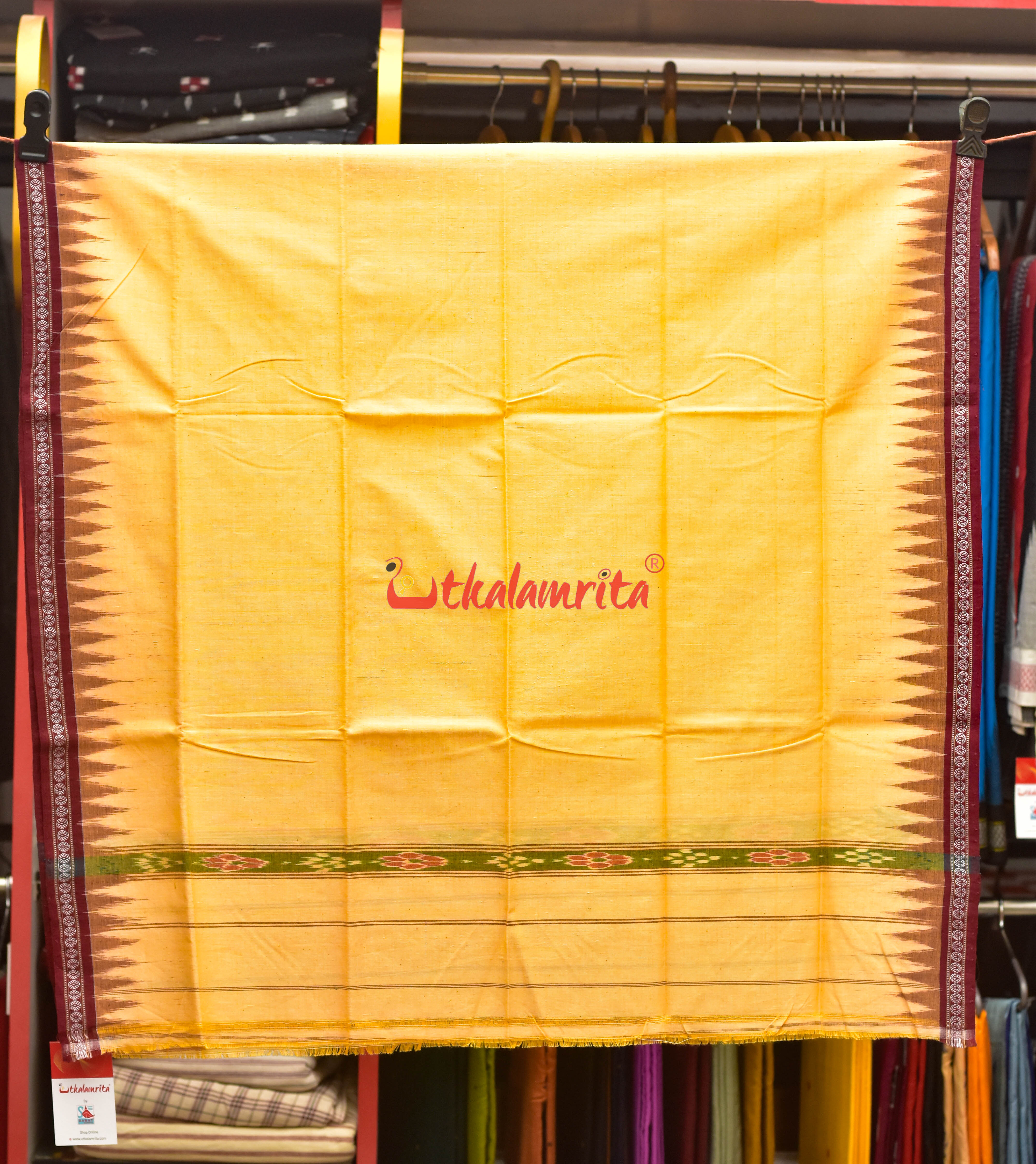 Chandan Maroon (Gamuchha)