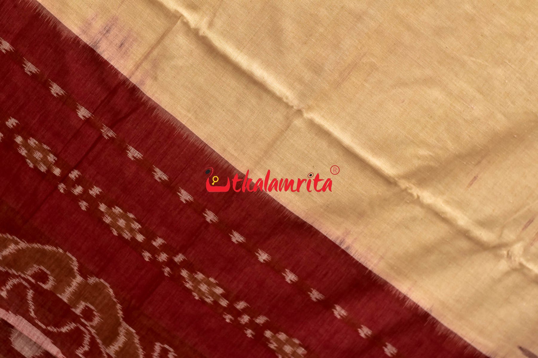 Off White Kumbha Pasapali Border Khandua Cotton Saree