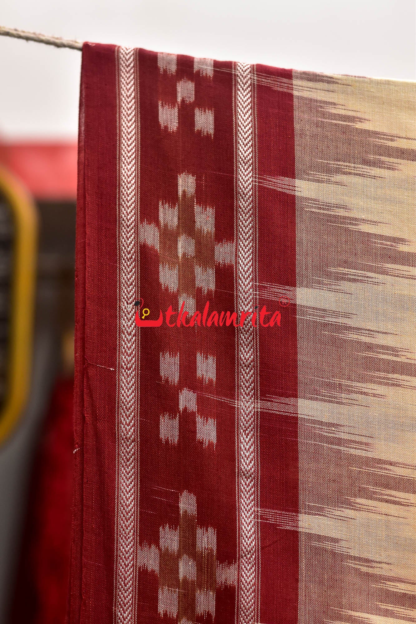 Off White Kumbha Pasapali Border Khandua Cotton Saree