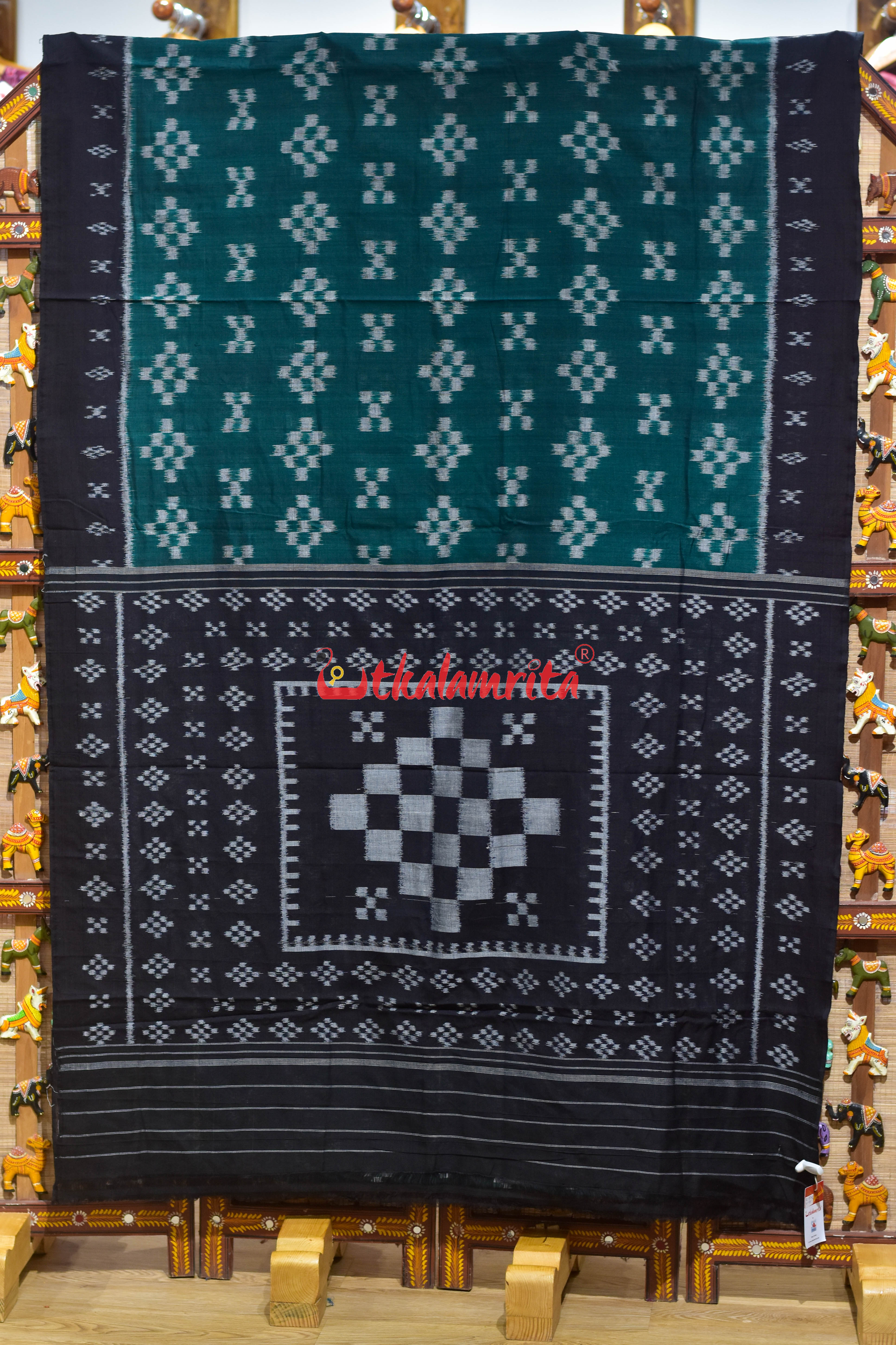 Green Black Pasapali Khandua Cotton Saree