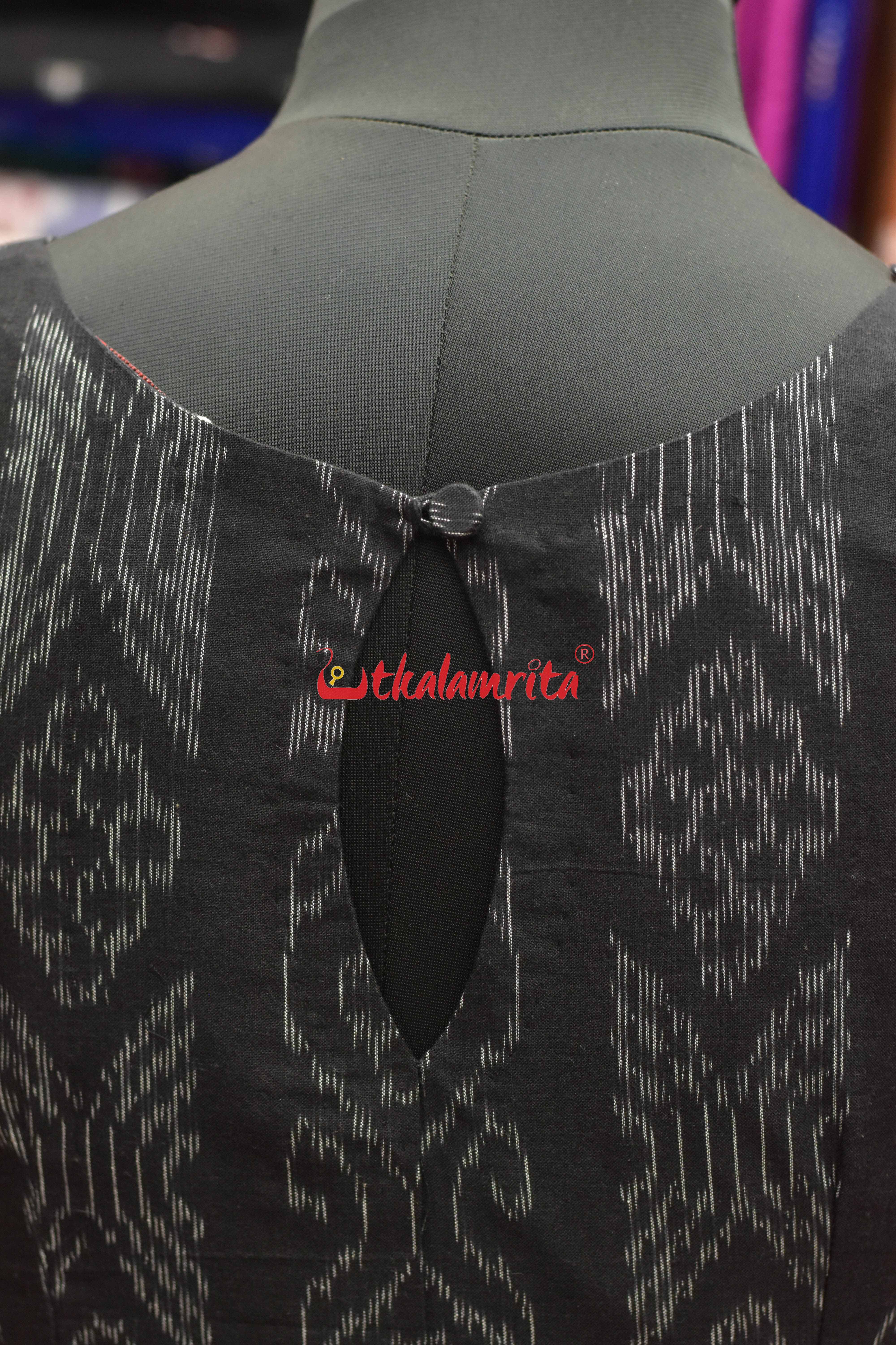 Flower Bandha on Black Boat Neck Sleeveless (Blouse)