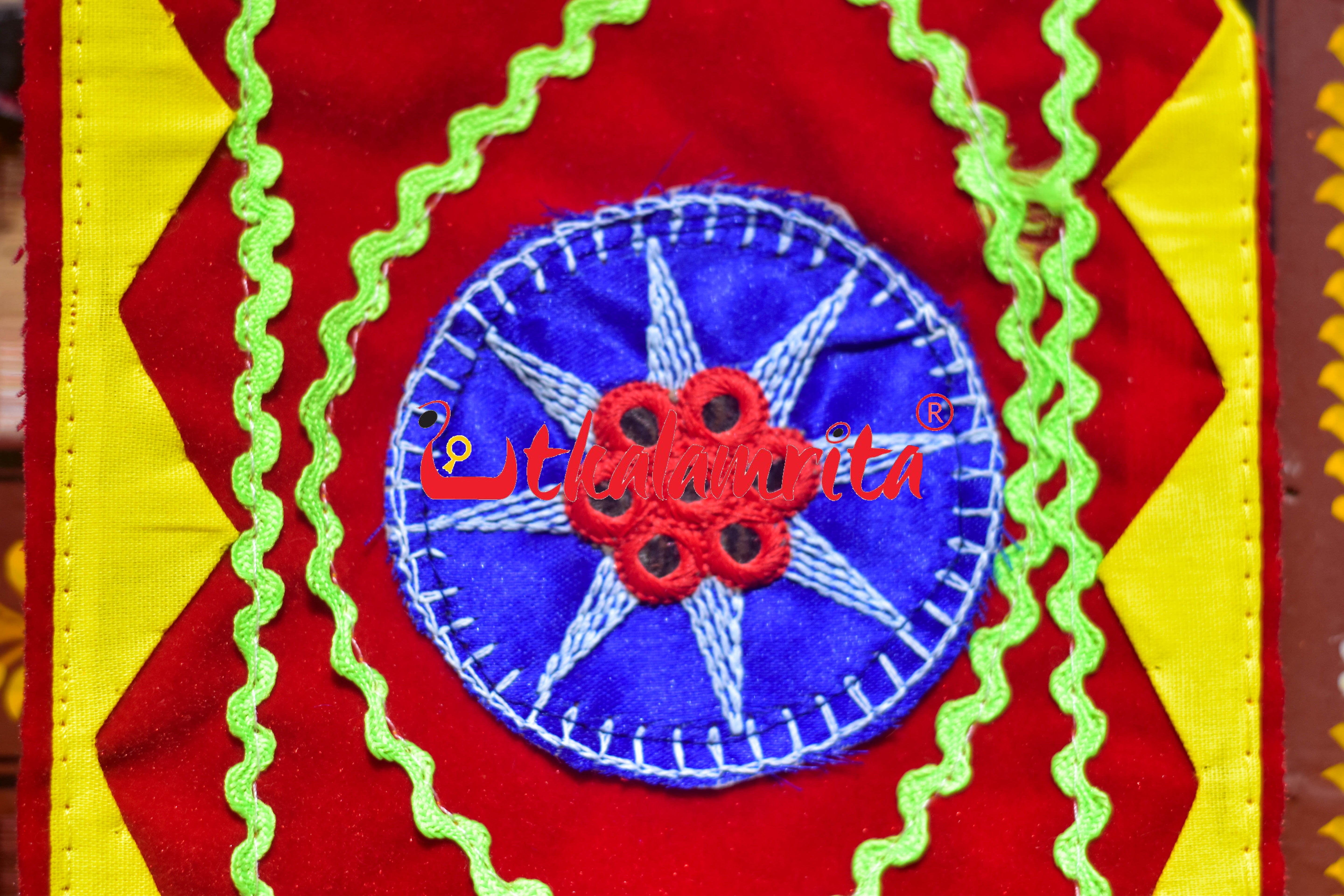 Red Blue with White Chakra Pipili with Jhallar (Uttariya)