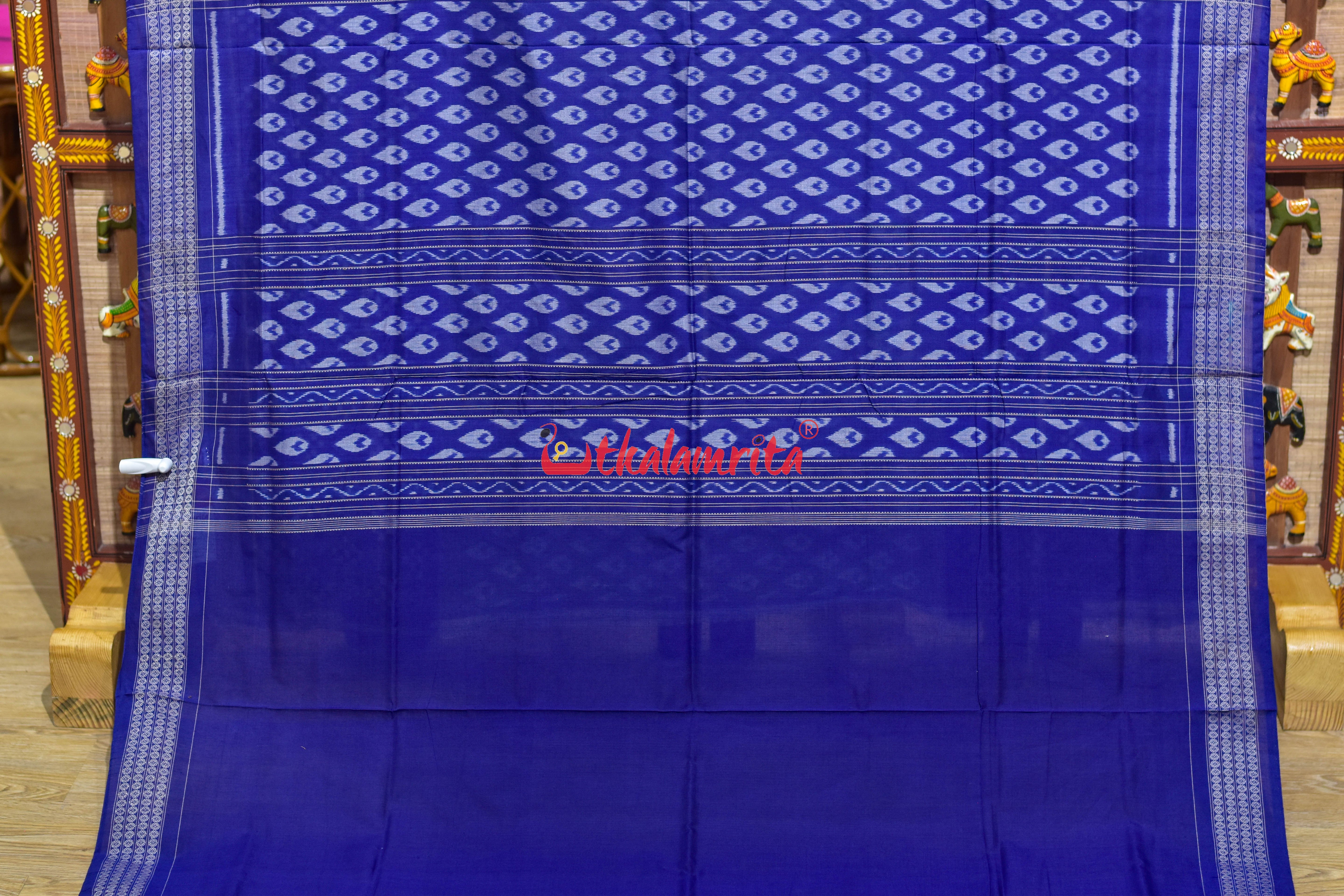 Grey Heart Scot Pasapali Sambalpuri Cotton Saree