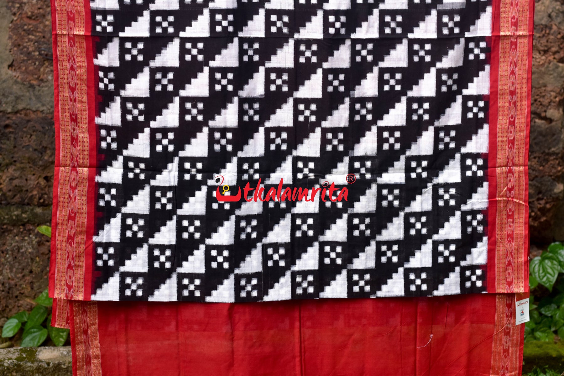Diagonal Pasapali Black White Cotton Saree