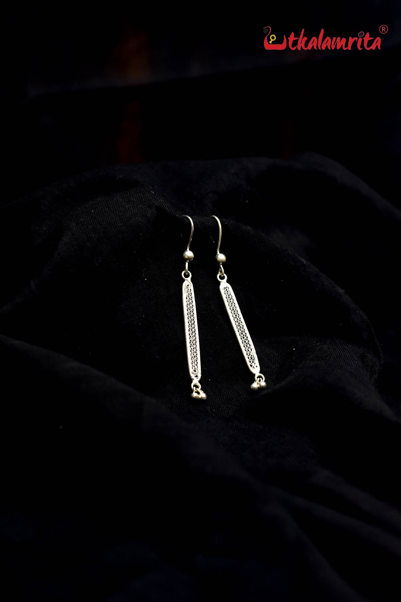Long Filigree Straight (Danglers)
