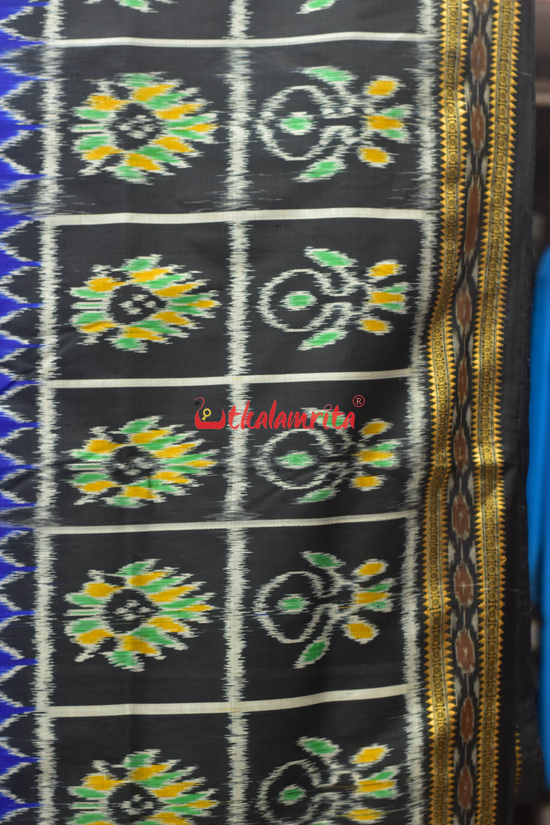 Blue Dot Border Nabakothi Silk Saree