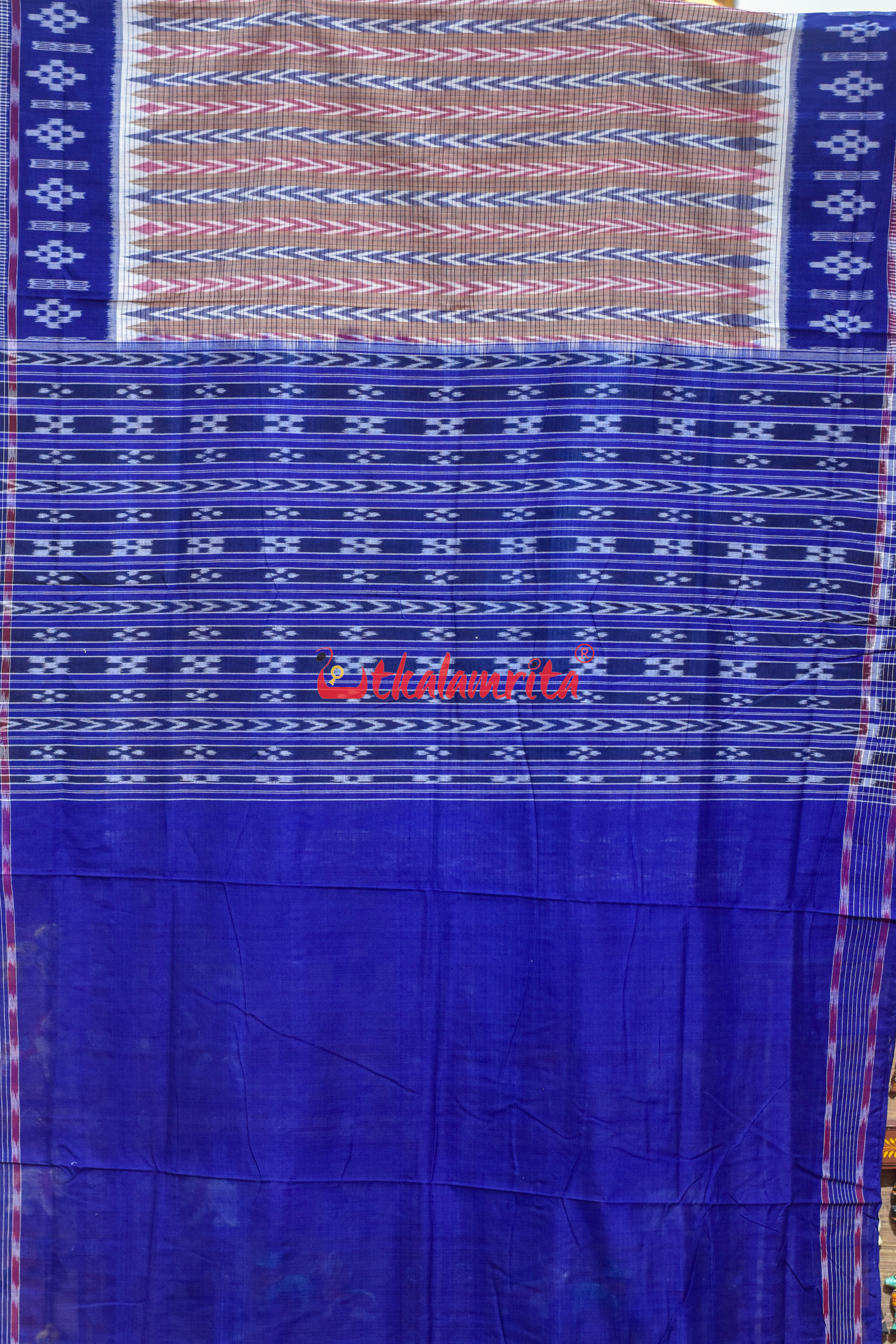Dhanpatri Cream Blue Cotton Saree