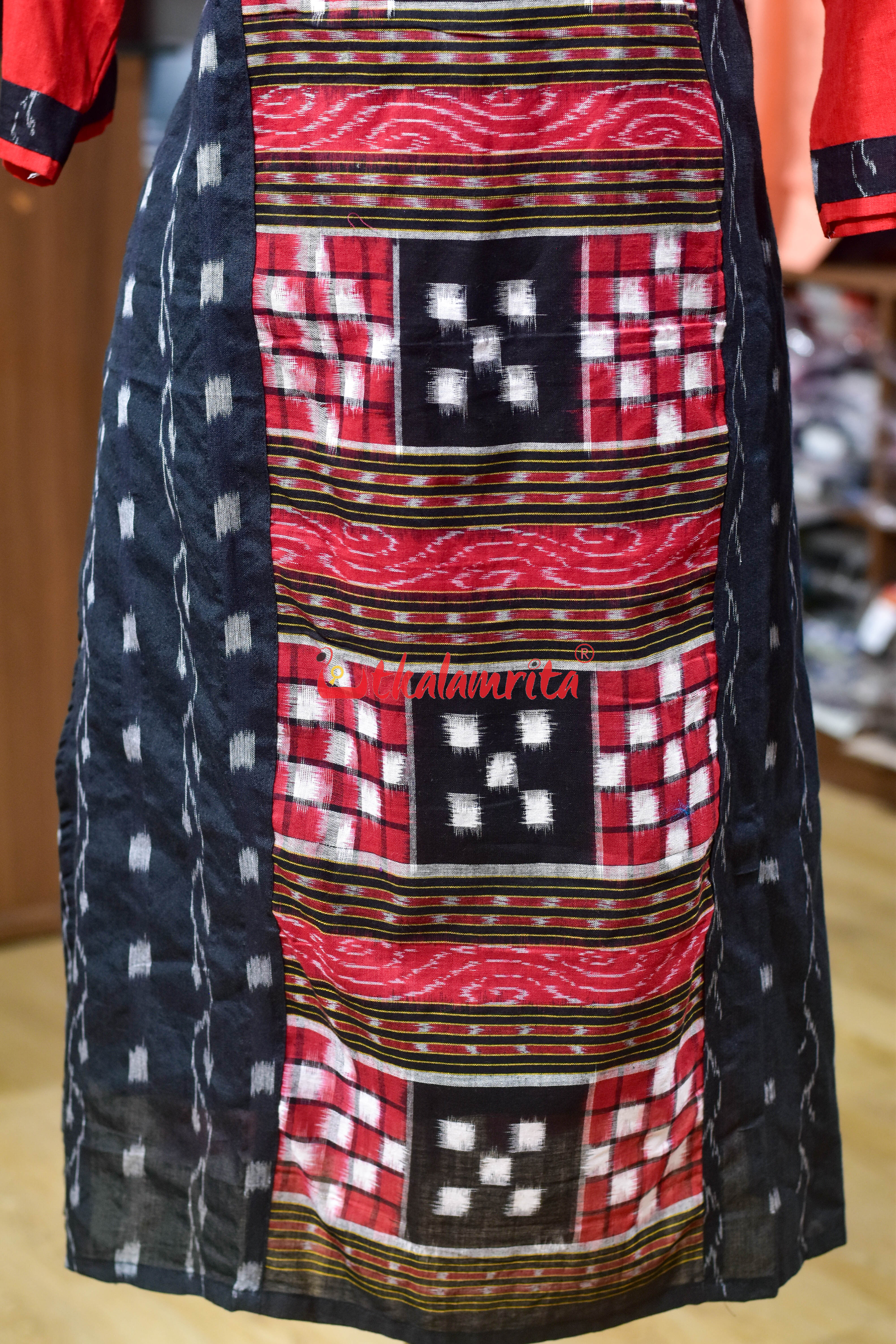 Pasapali Black Beauty Ikat (Ladies Kurti)