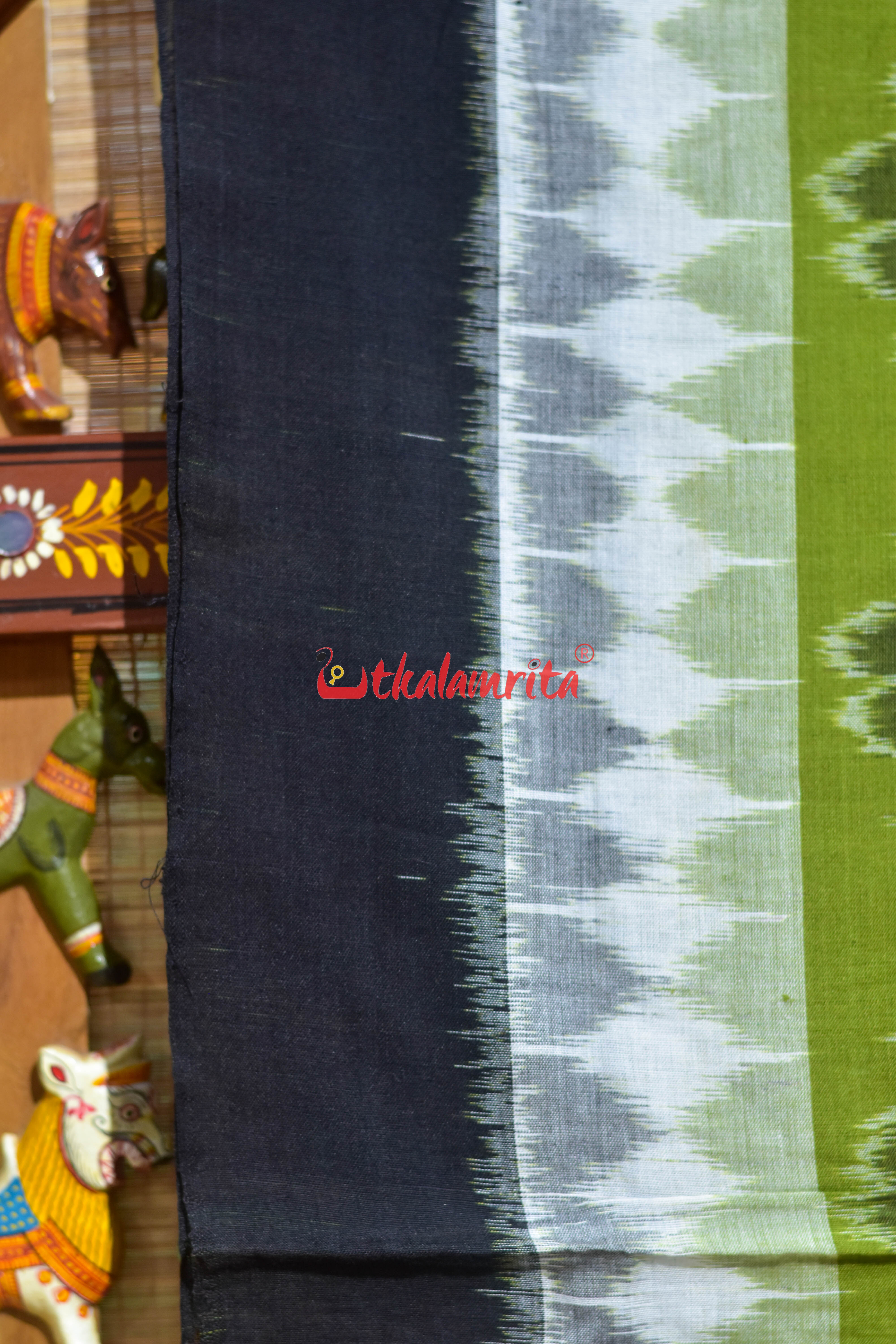 Green with 7D Black Body Bandha Khandua Cotton Saree