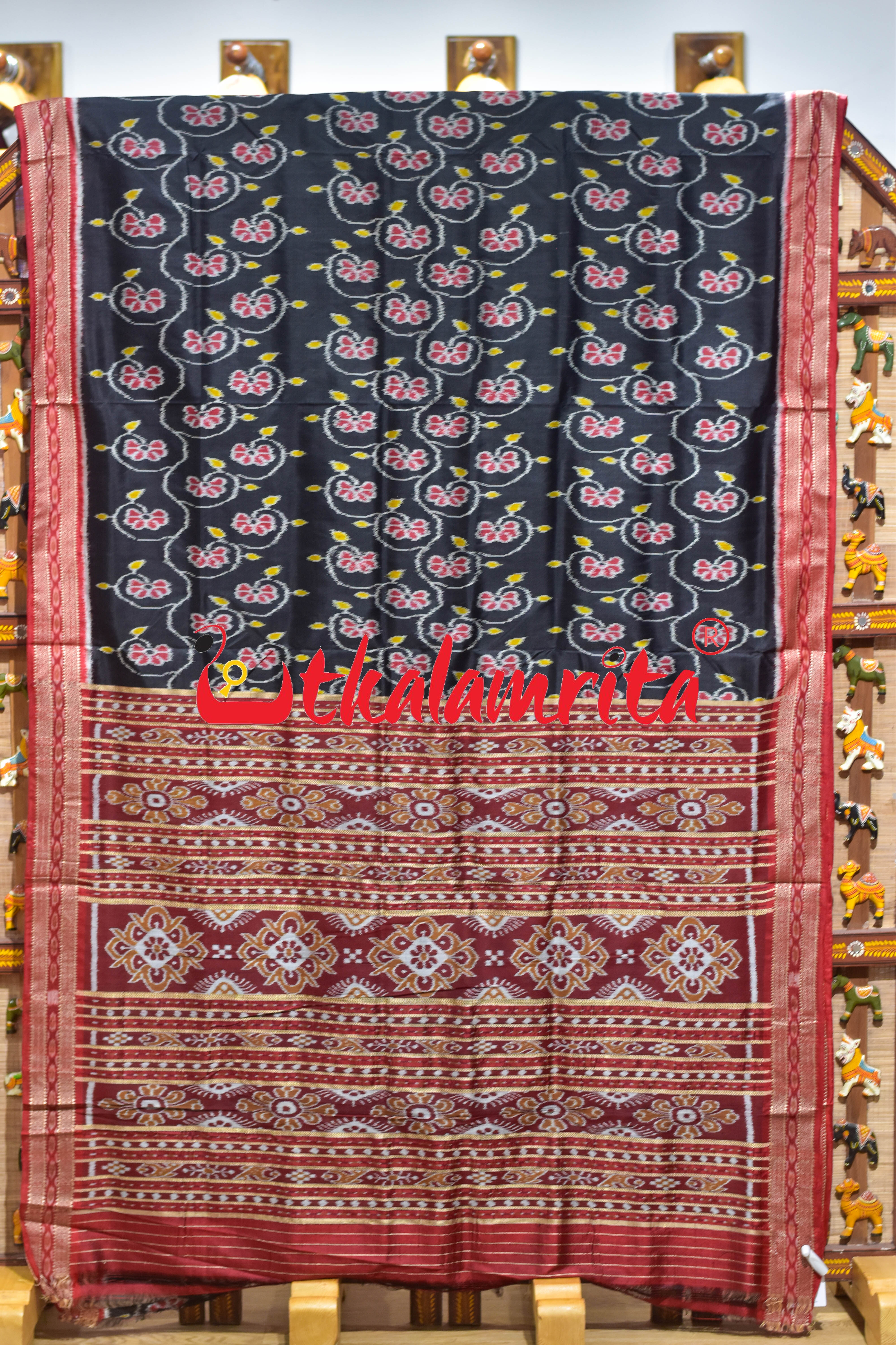 Black Body Lata Phula Khandua Silk Saree
