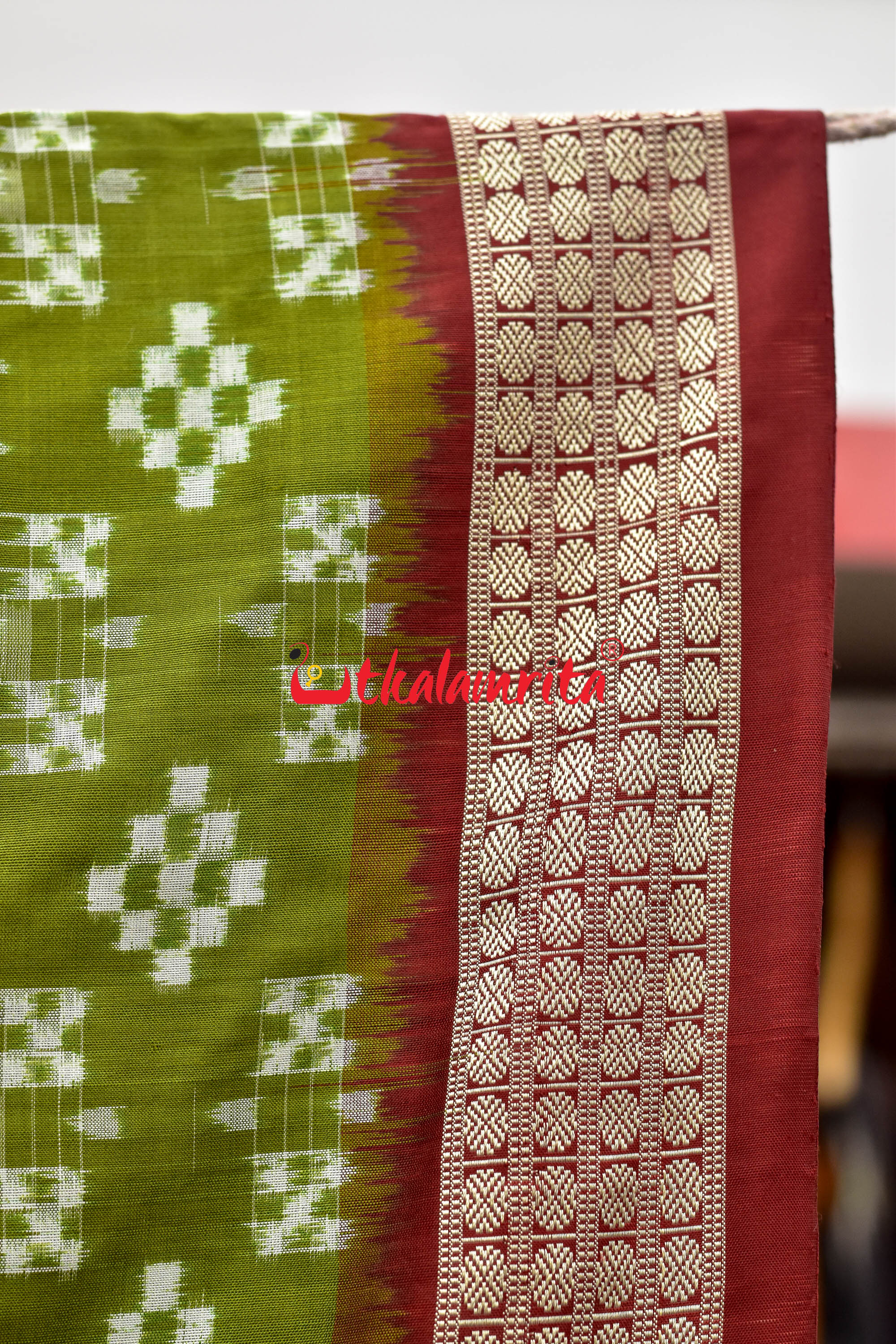 45 Kuthi Mehndi Maroon Pasapali Silk Saree
