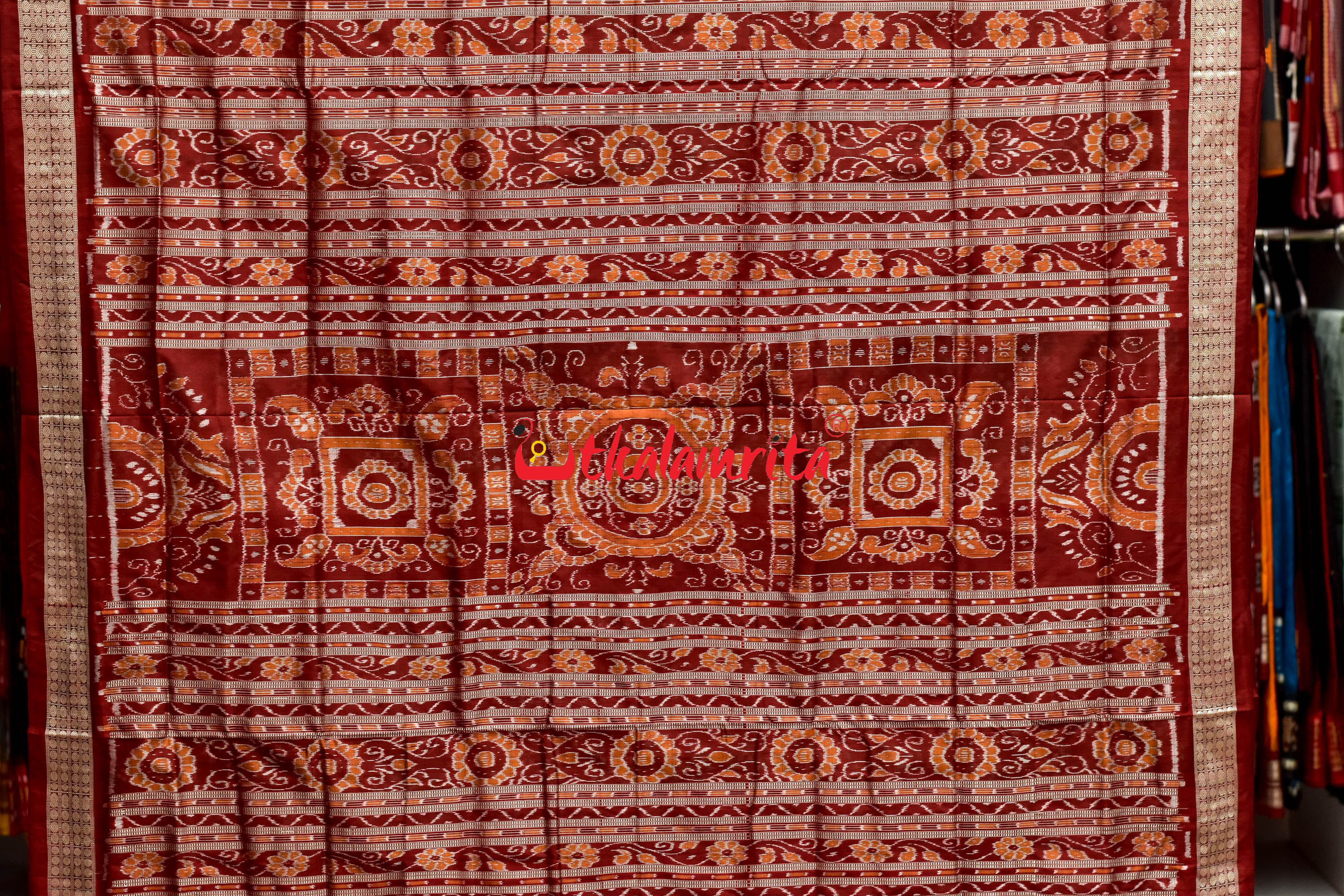 45 Kuthi Mehndi Maroon Pasapali Silk Saree