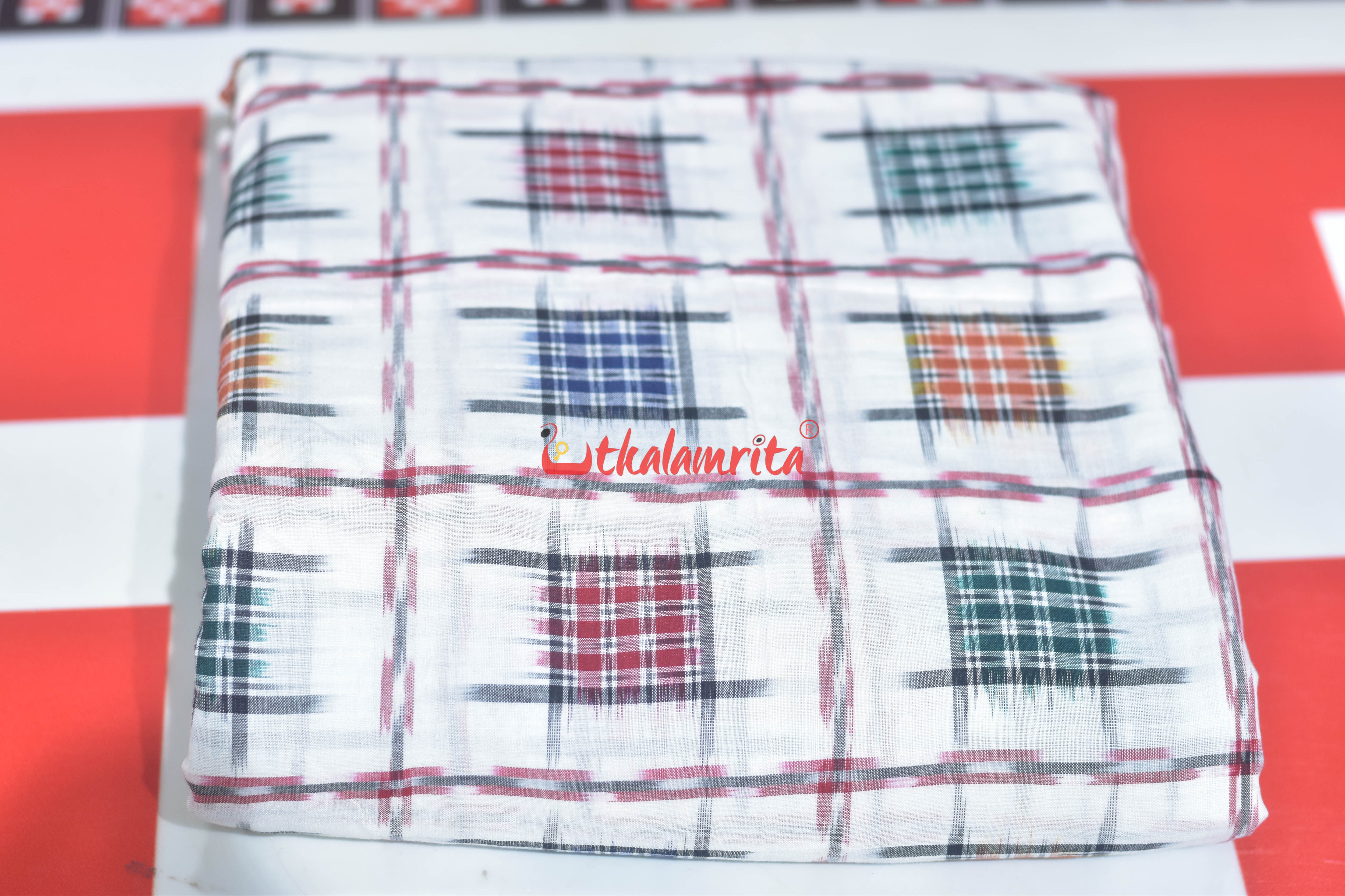 White Mini Aswini Sambalpuri Cotton (Fabric)