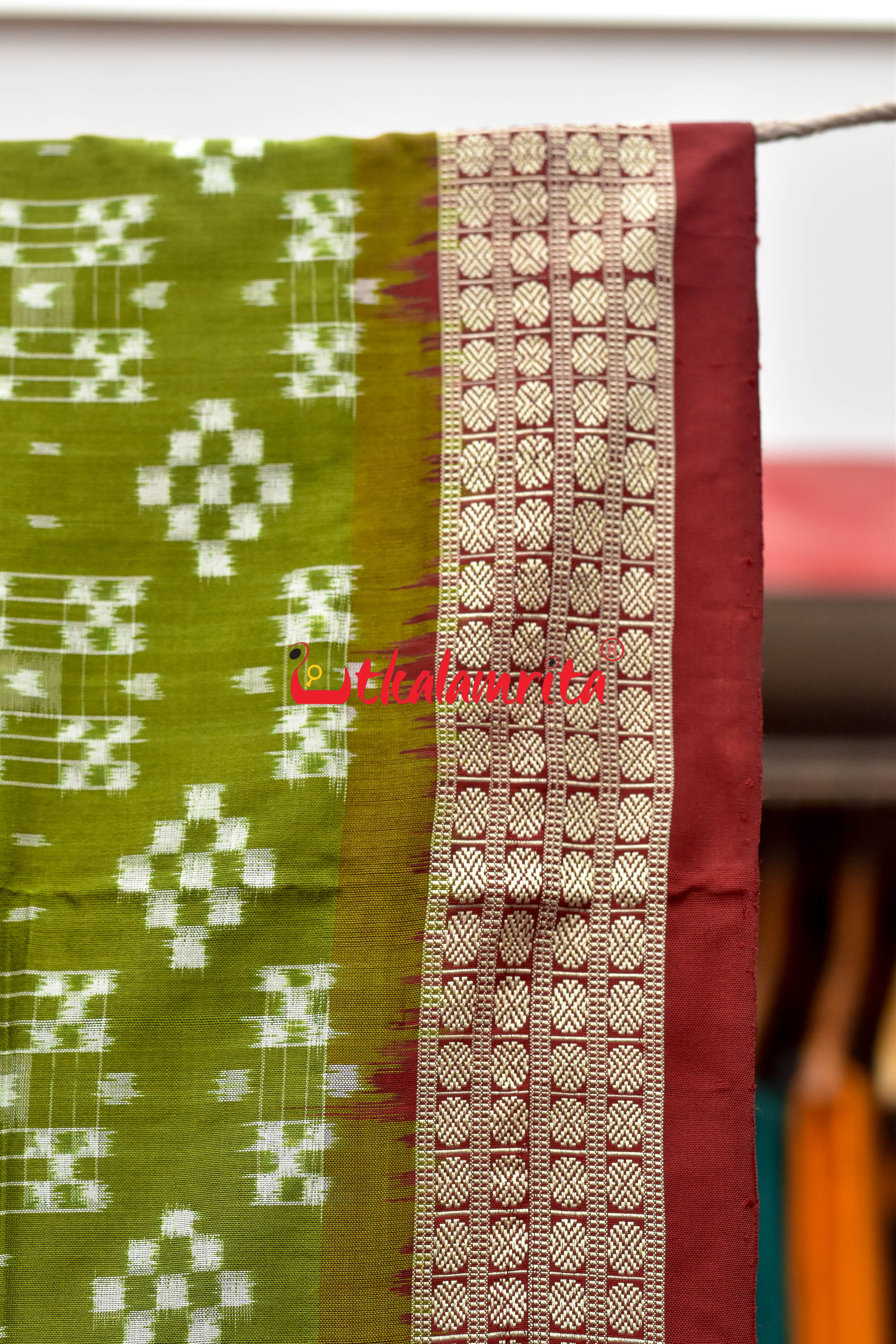 45 Kuthi Mehndi Maroon Pasapali Silk Saree