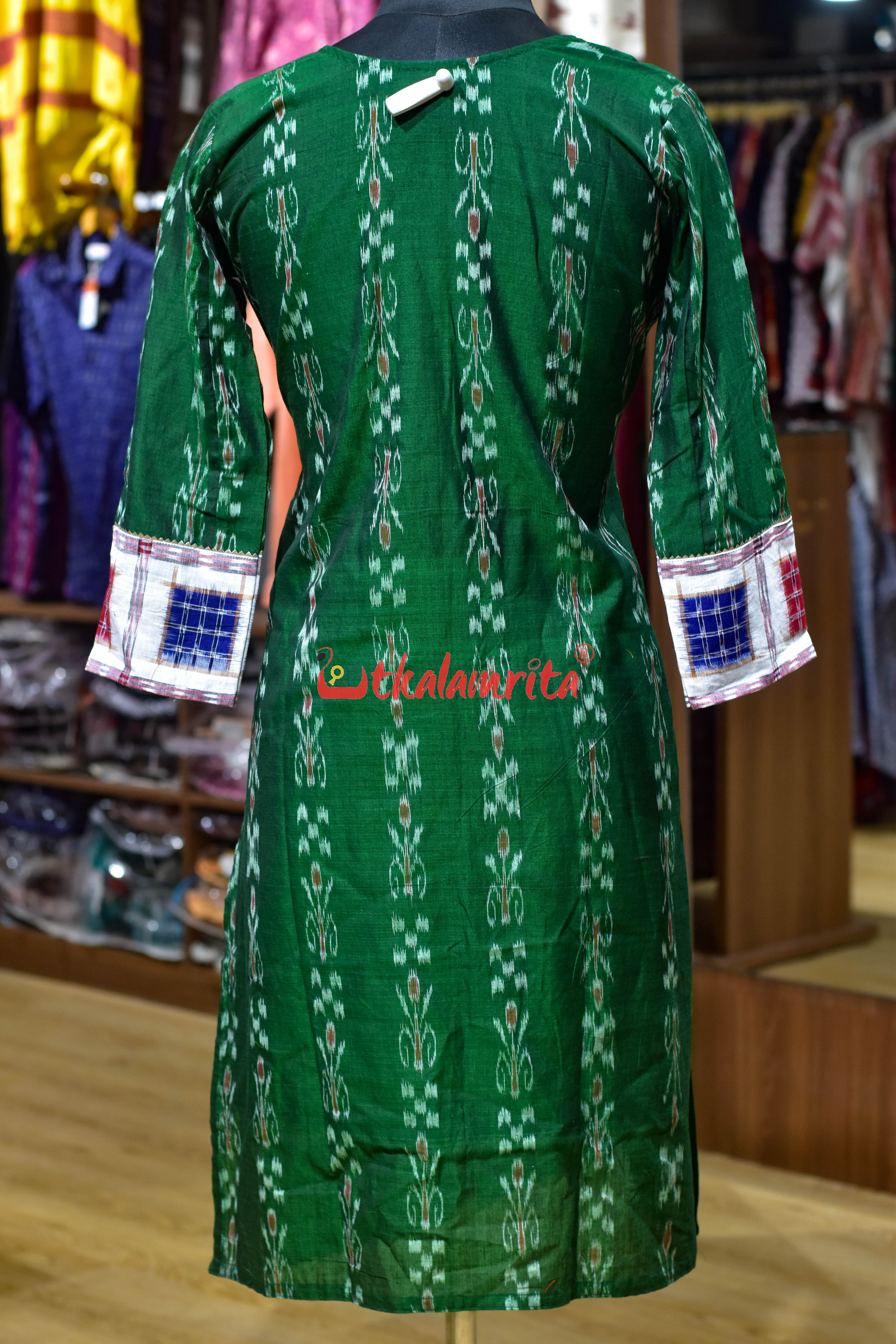 Light Green Pasapali with Aswini Middle Desigh (Ladies Kurti)