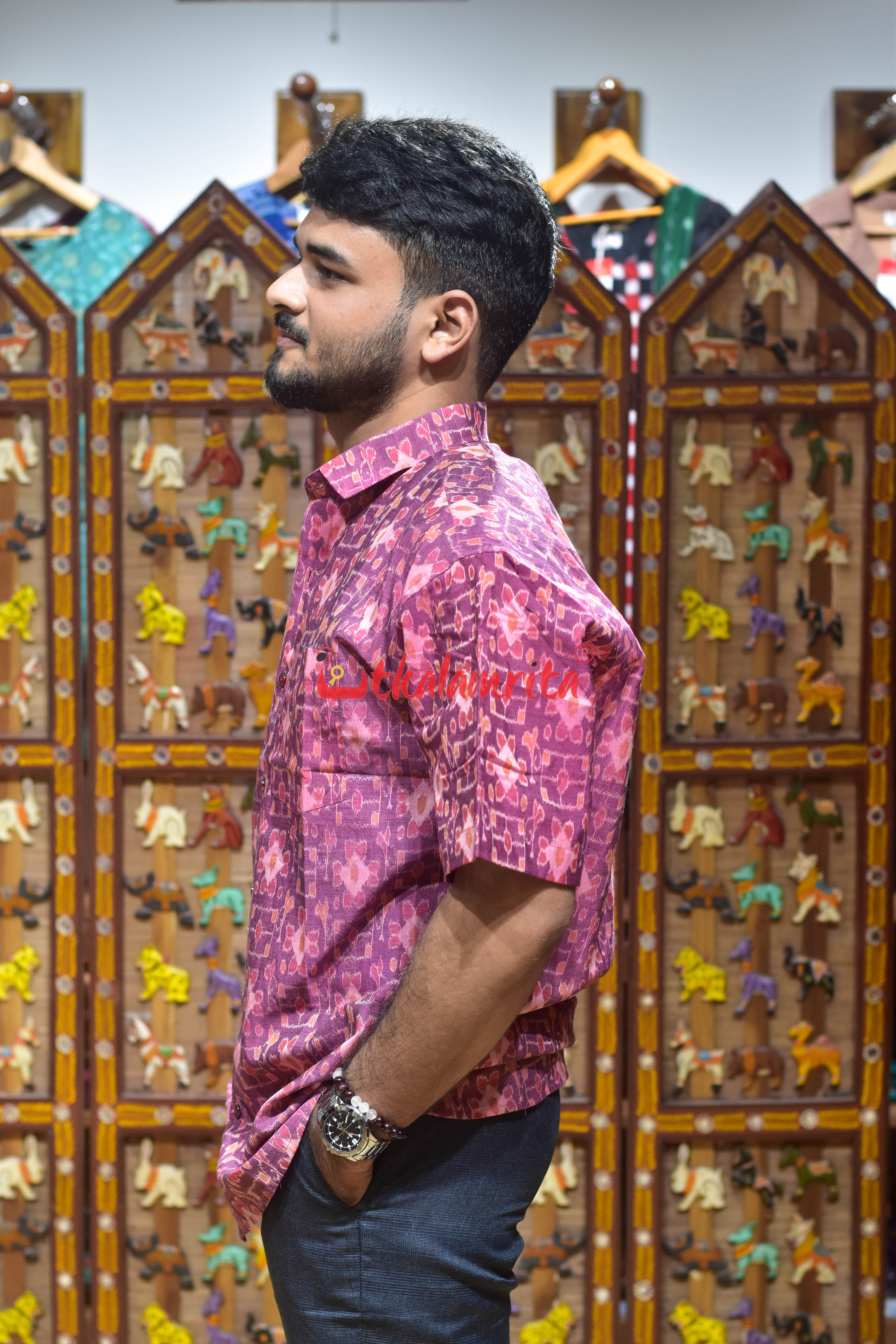 Pink Computer Design (Men's Half Shirt)