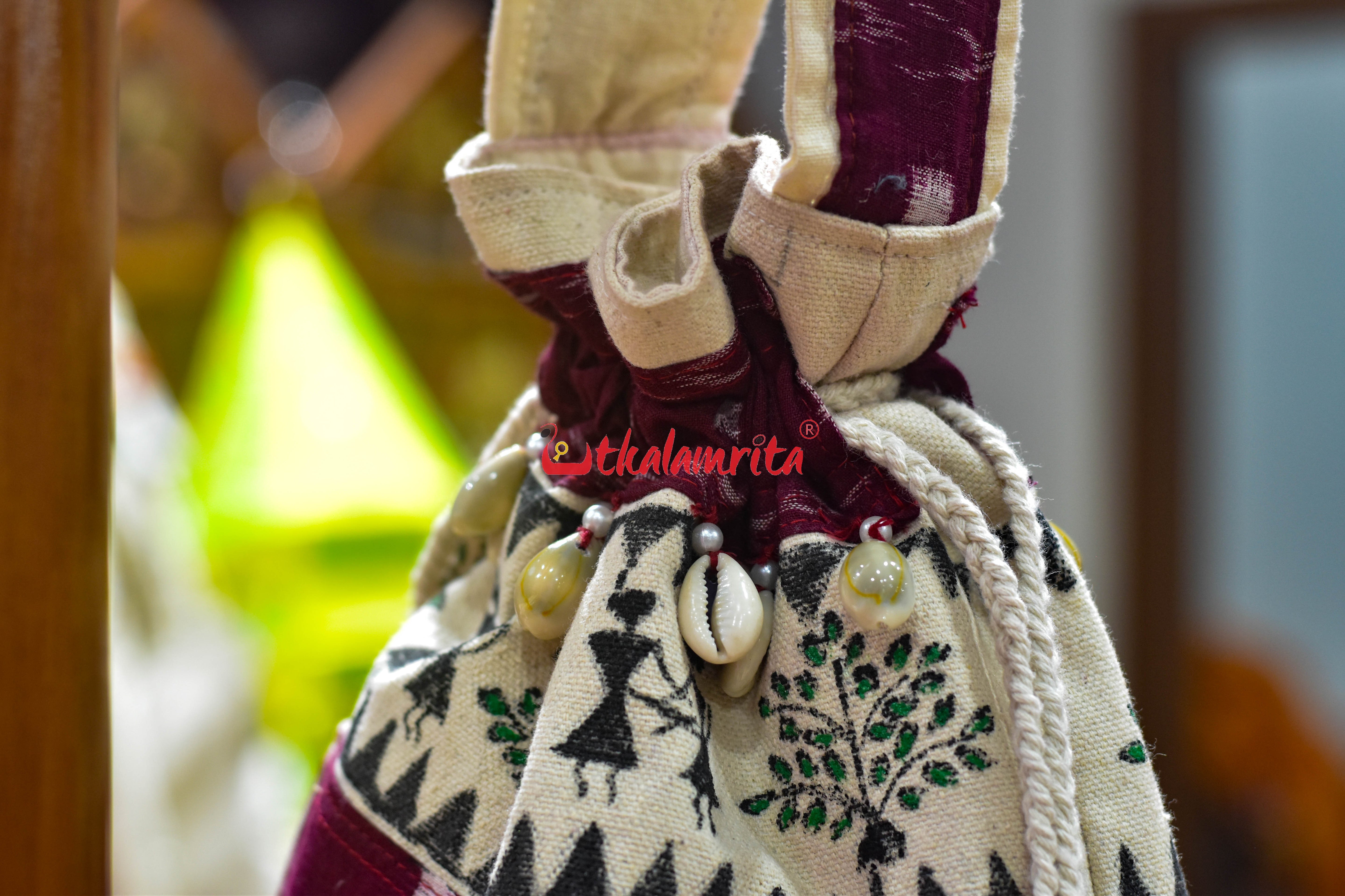 Coffee Dhanpatri with Tribals Potli Bag