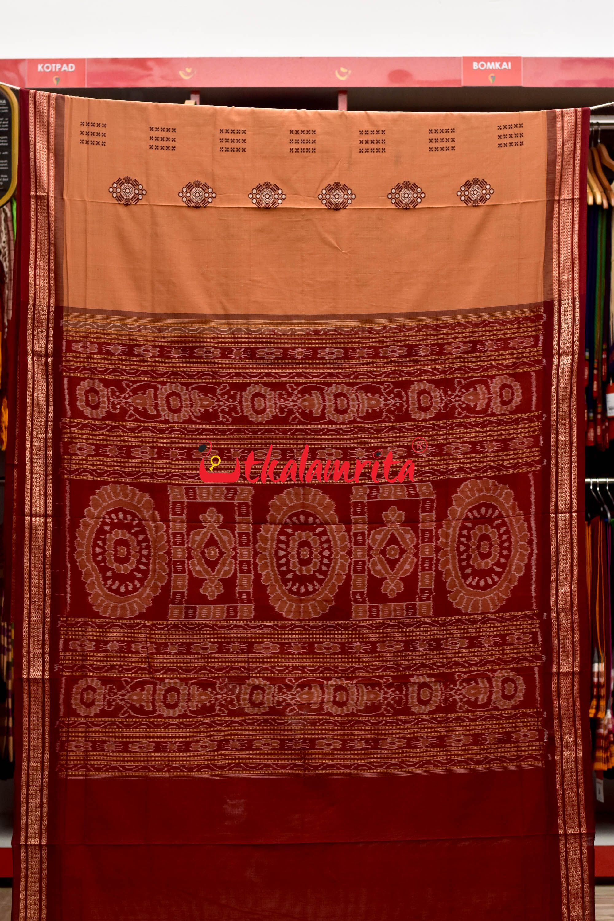 Biscuit Maroon Pentagon Bomkai Cotton Saree