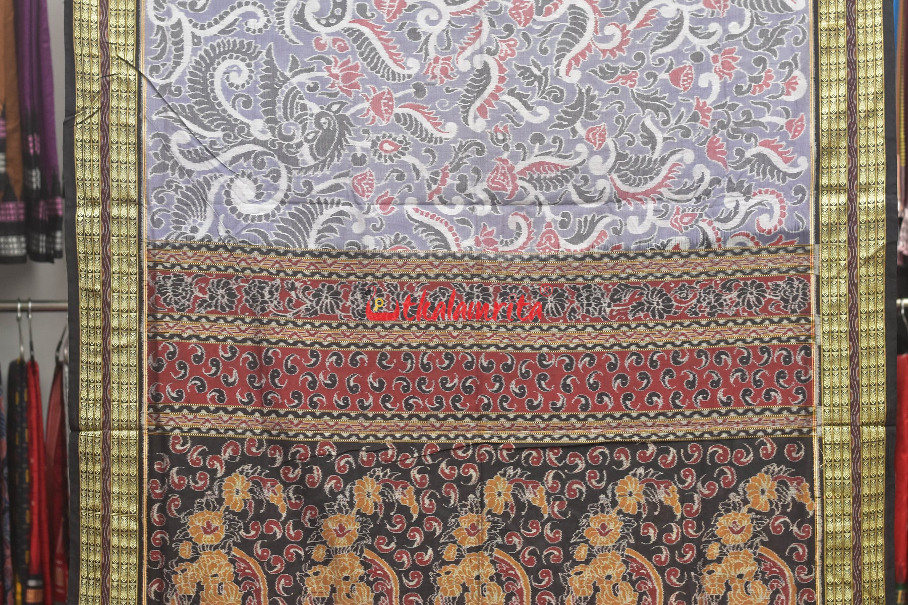 Grey Red Flowers Bandha Sambalpuri Cotton Saree