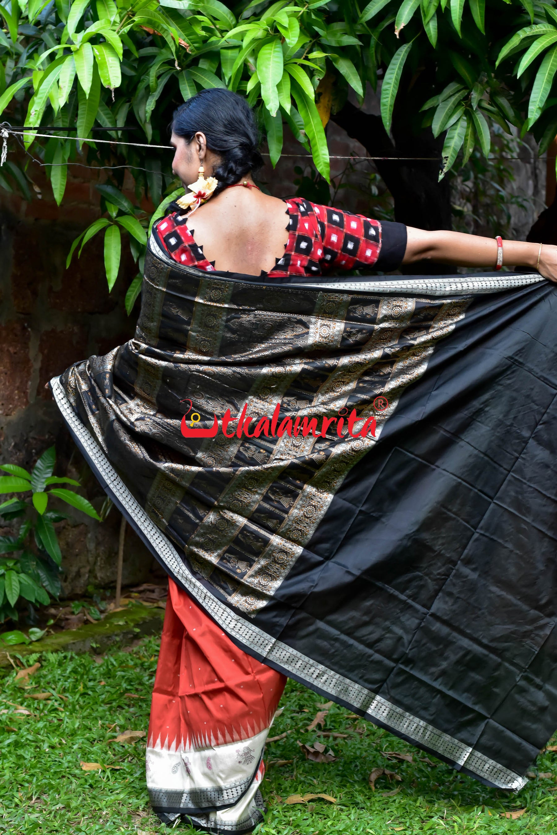 Rust Cream Dhadi Doll Bomkai Silk Saree