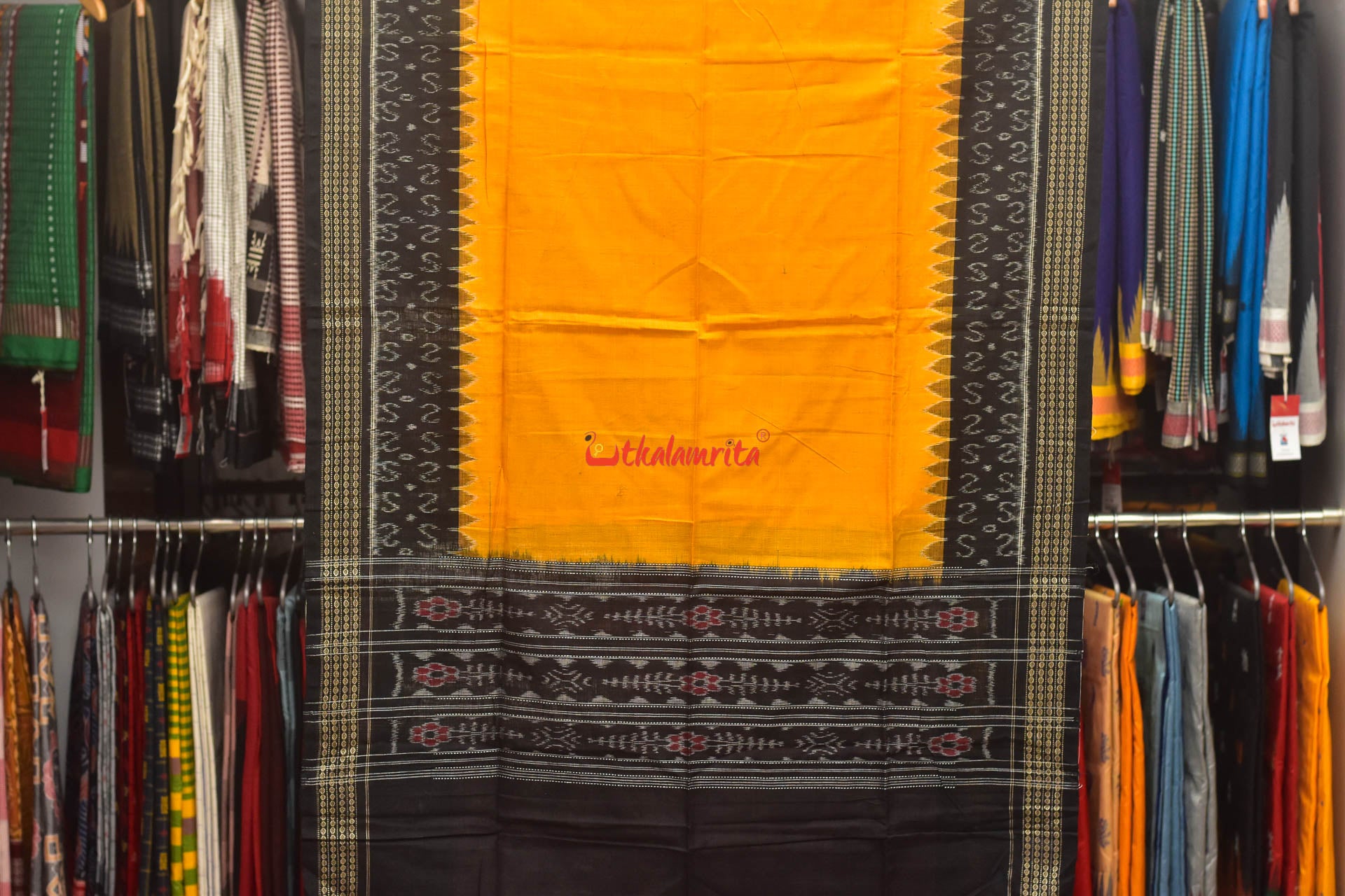 S Design Black Dress Set