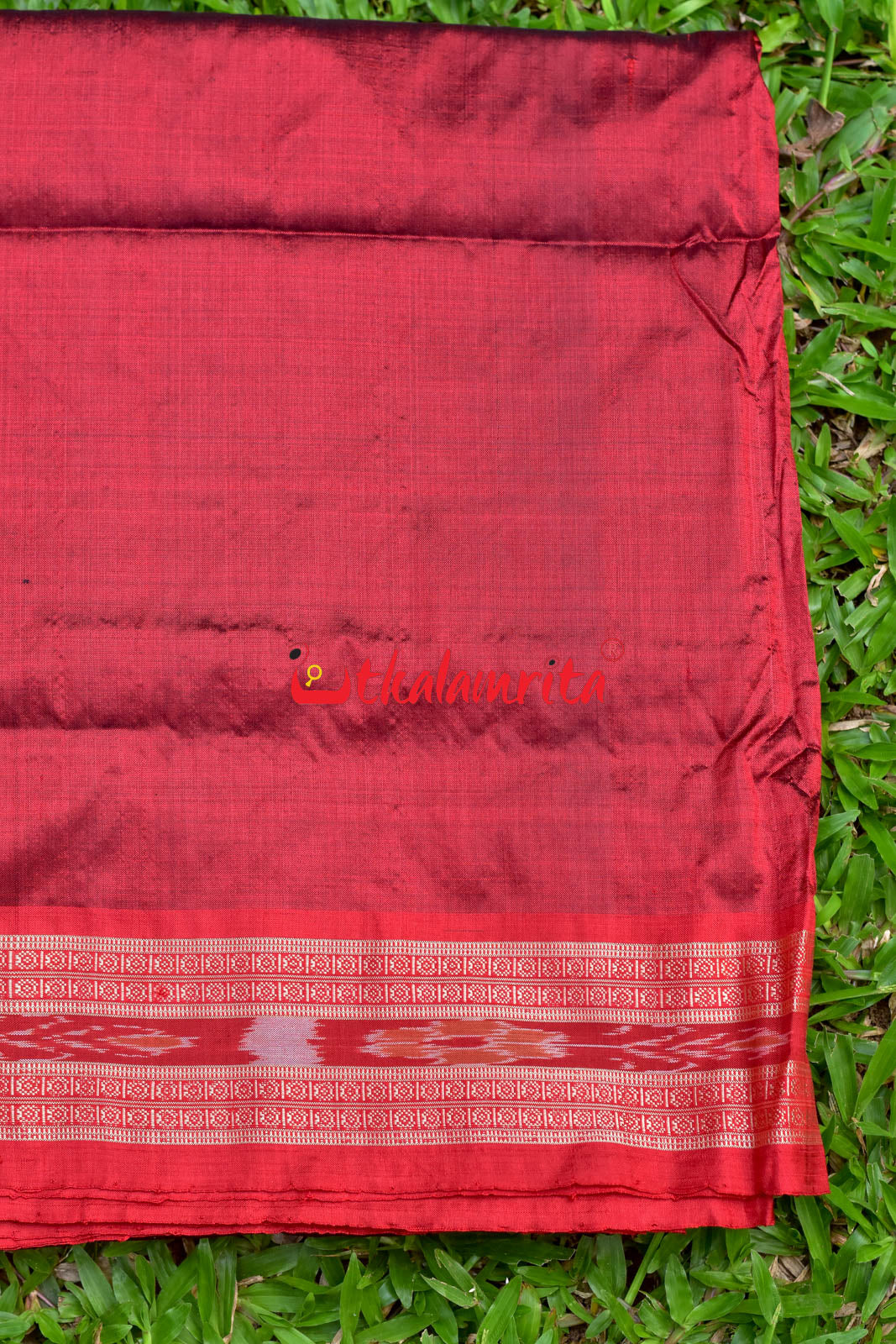 Maroon Flower Bandha Border Silk (Fabric)