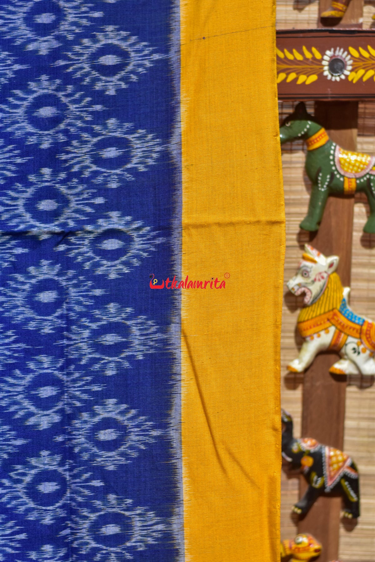 Tarabali Close Bandha Sky Blue Maniabandha Cotton Saree