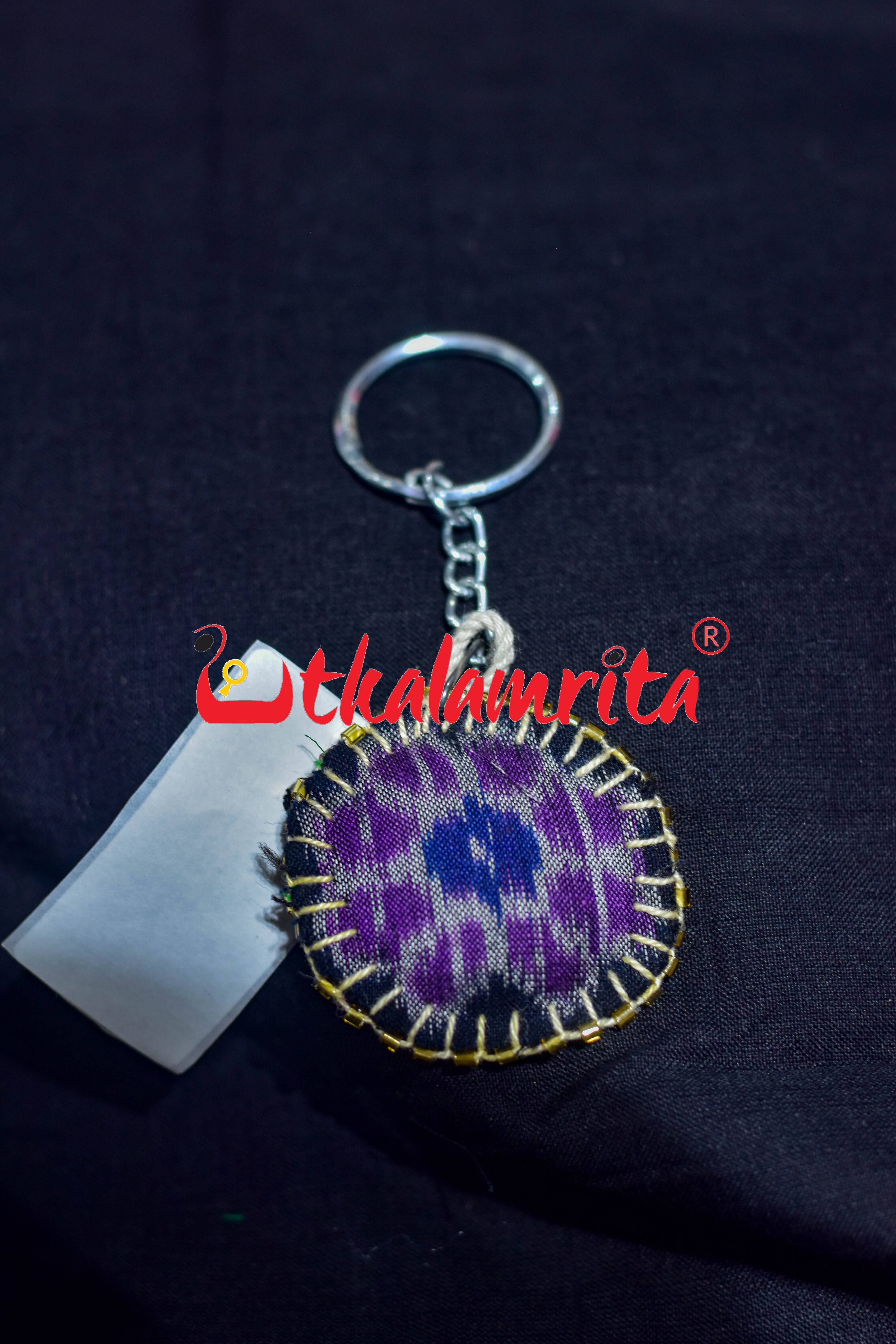 Black Round Flower Key Chain