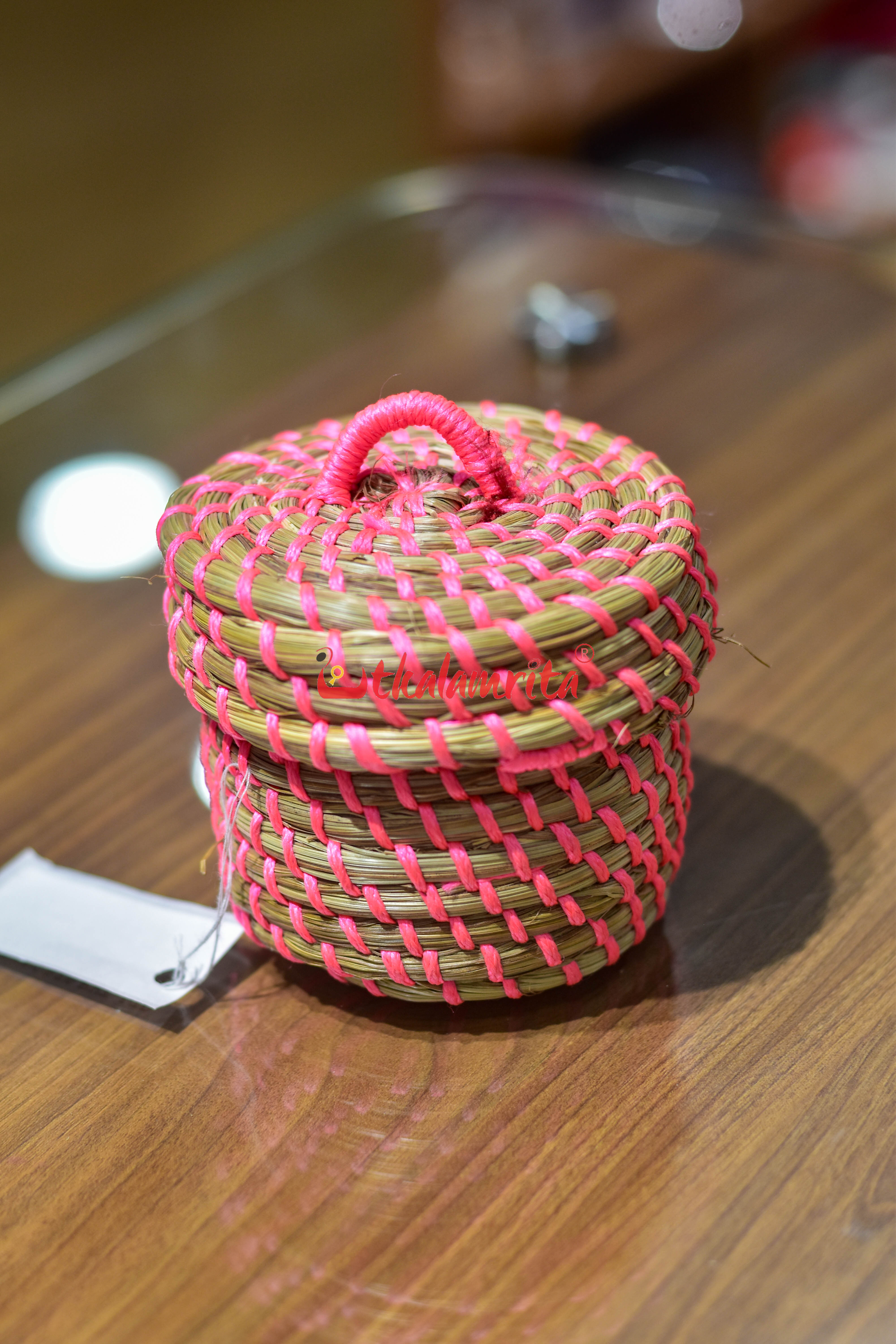 Sabai Grass Fluorescent Pink Thread Jewellery Box